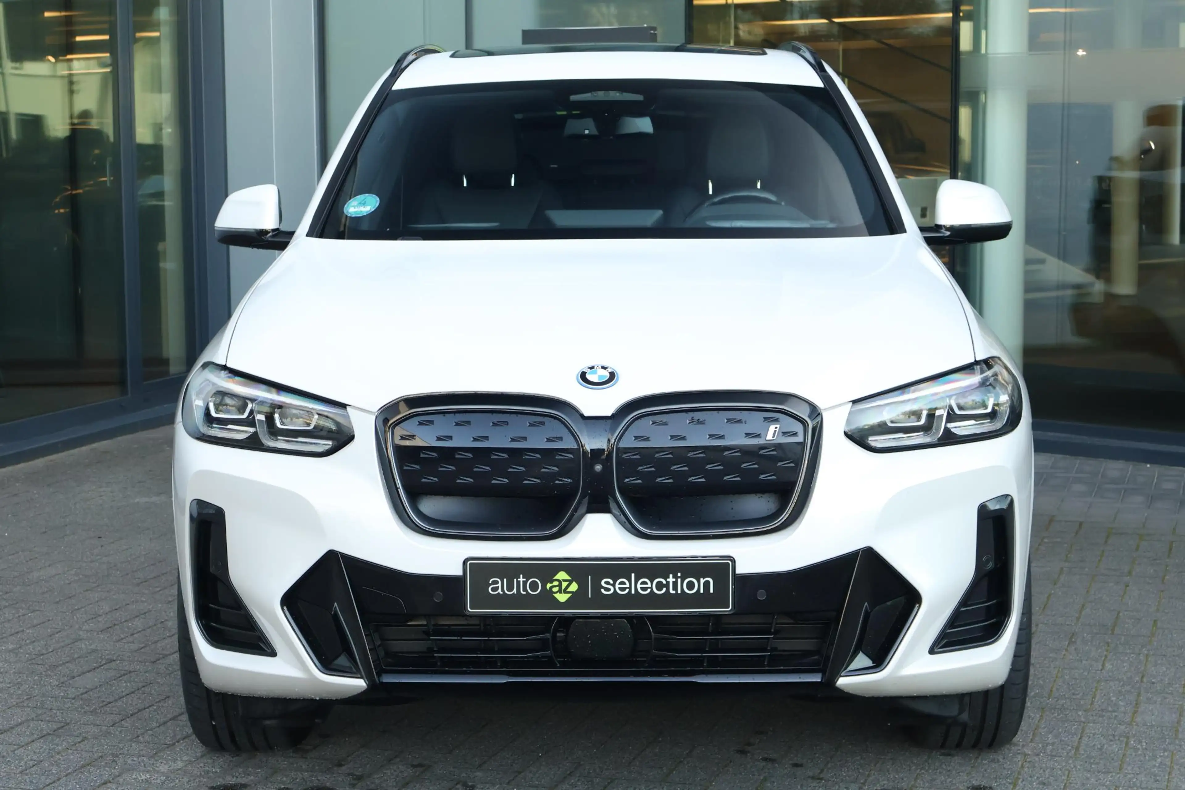 BMW iX3 High Executive 80 kWh / M-sport / Harman Kardon / — photo 9