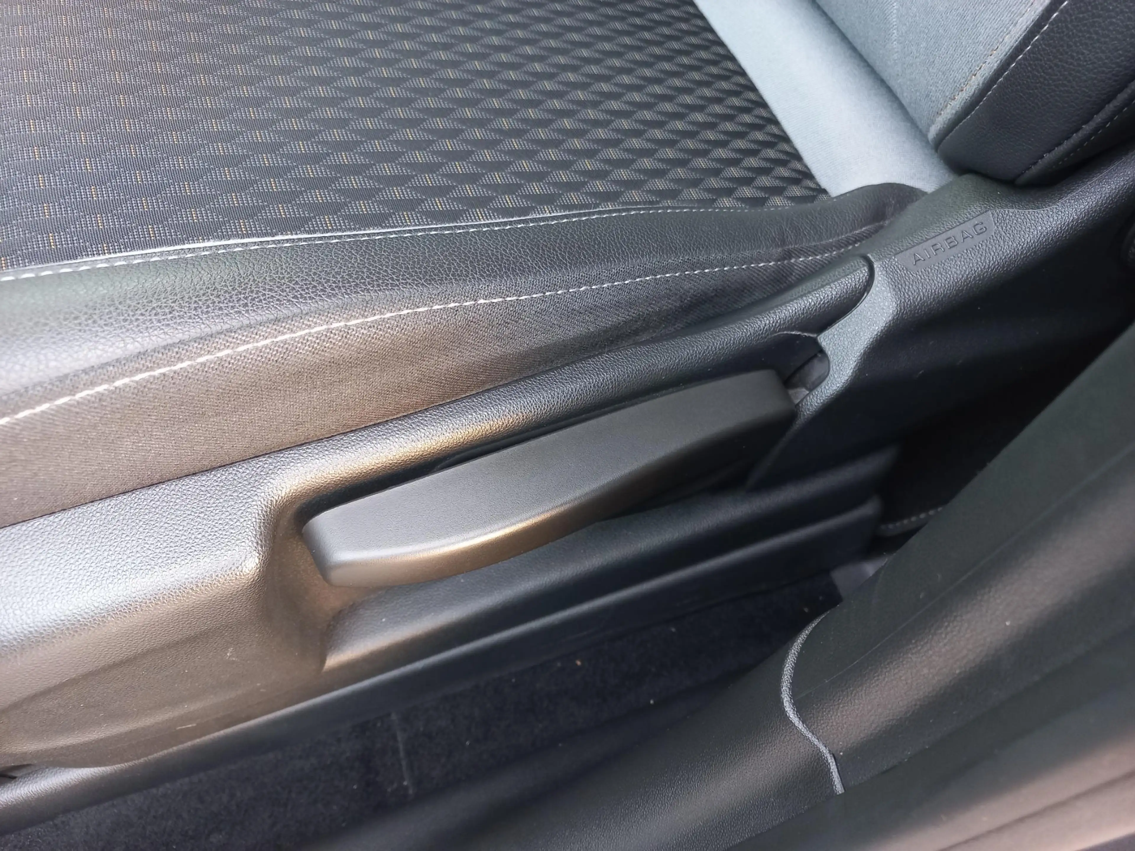 Opel Crossland X 1.2T 110pk Innovation | Climate control | Navigati — photo 11