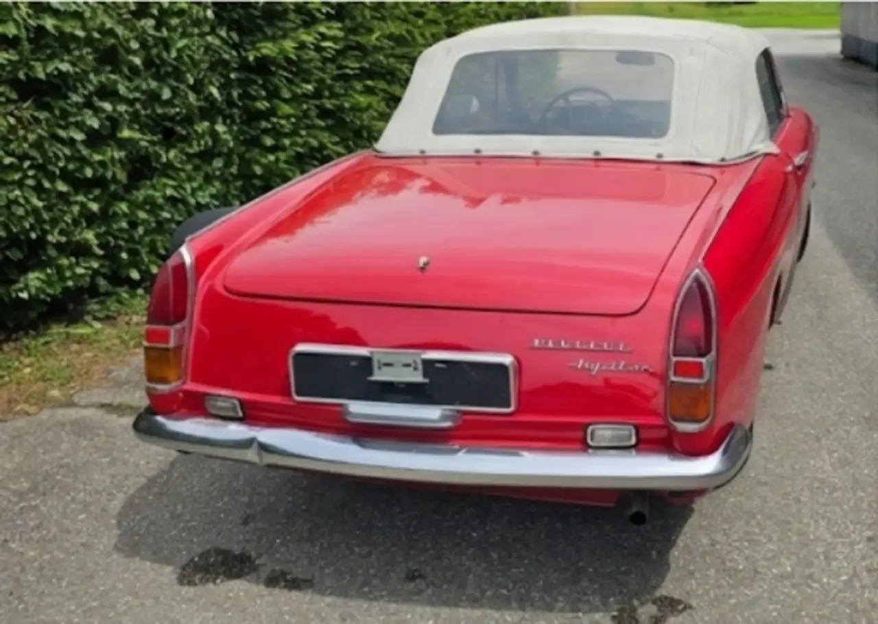 Peugeot 404 cabrio 1963 Guter Zustand Scheunenfund, foto 11