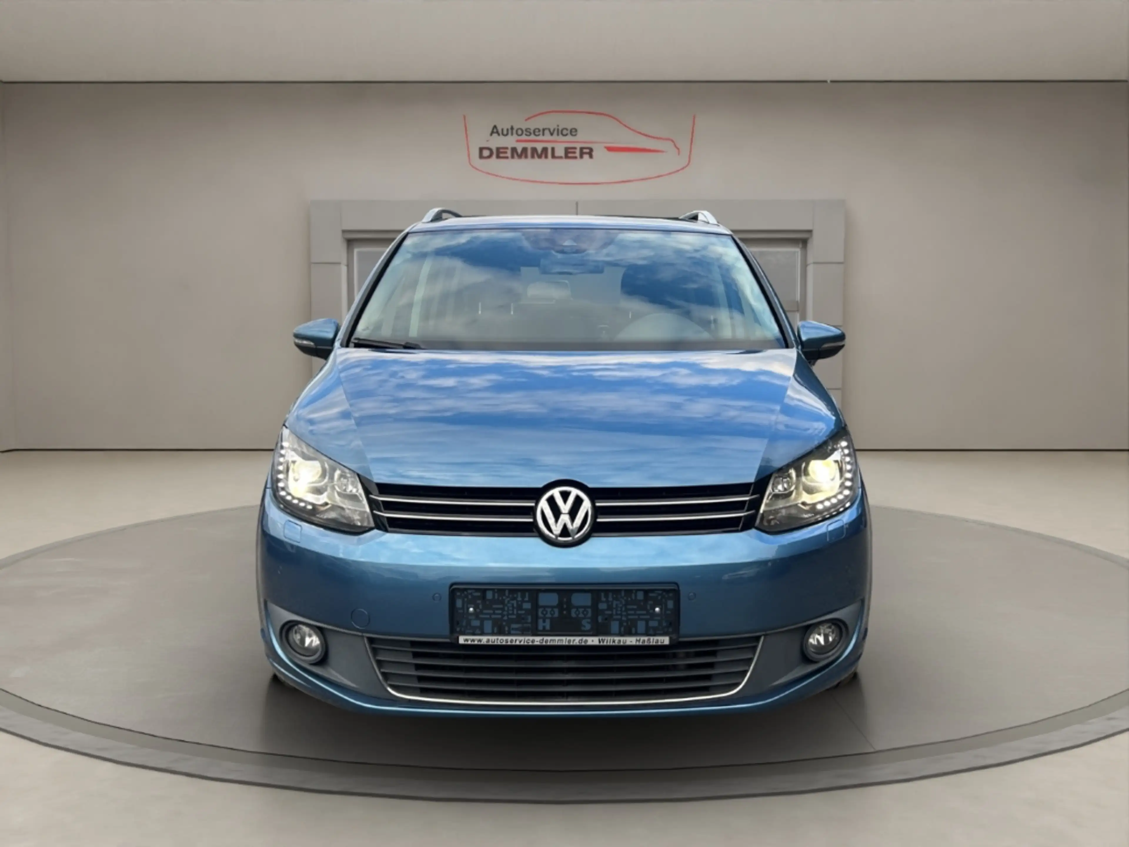 Volkswagen Touran Cup 7-Sitzer, AHK,Xenon,Sitzheizung,Tempomat, PDC — photo 2