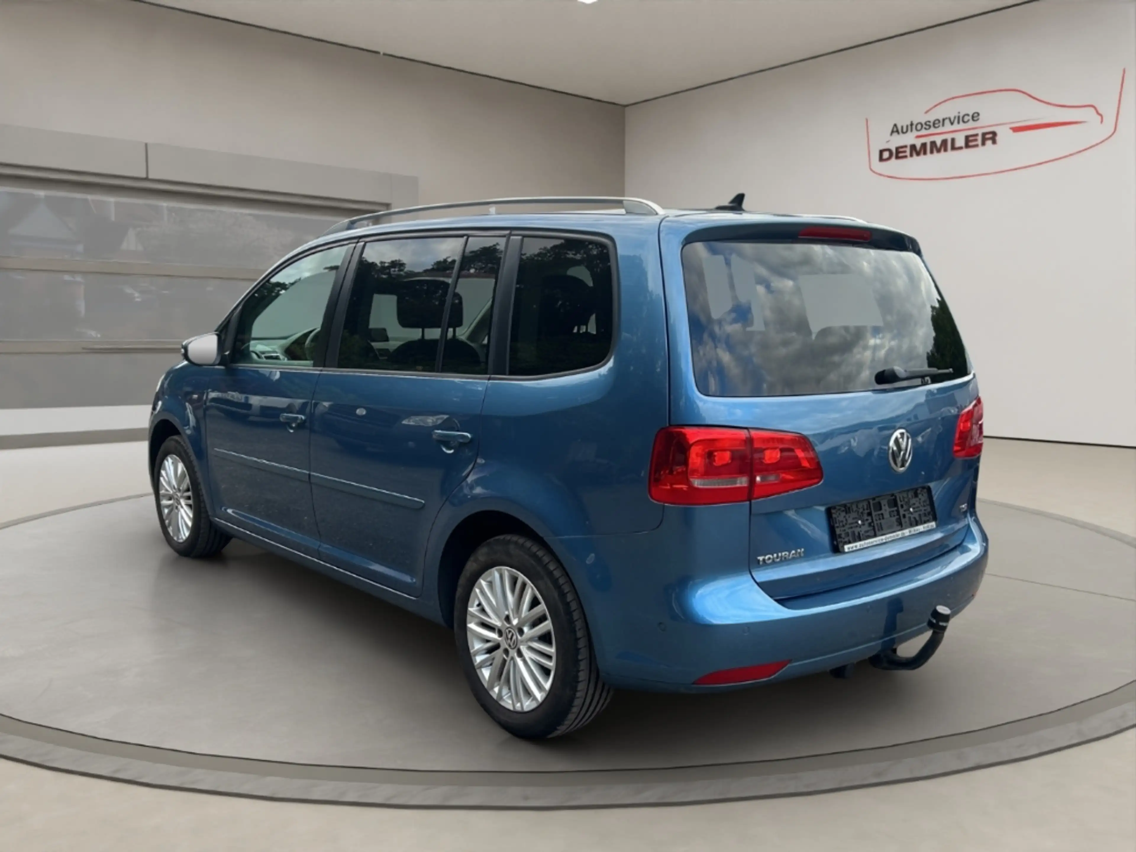 Volkswagen Touran Cup 7-Sitzer, AHK,Xenon,Sitzheizung,Tempomat, PDC — photo 7