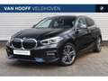 BMW 118 1 Serie 118i Sport Line Automaat / Trekhaak / Spor Zwart - thumbnail 1