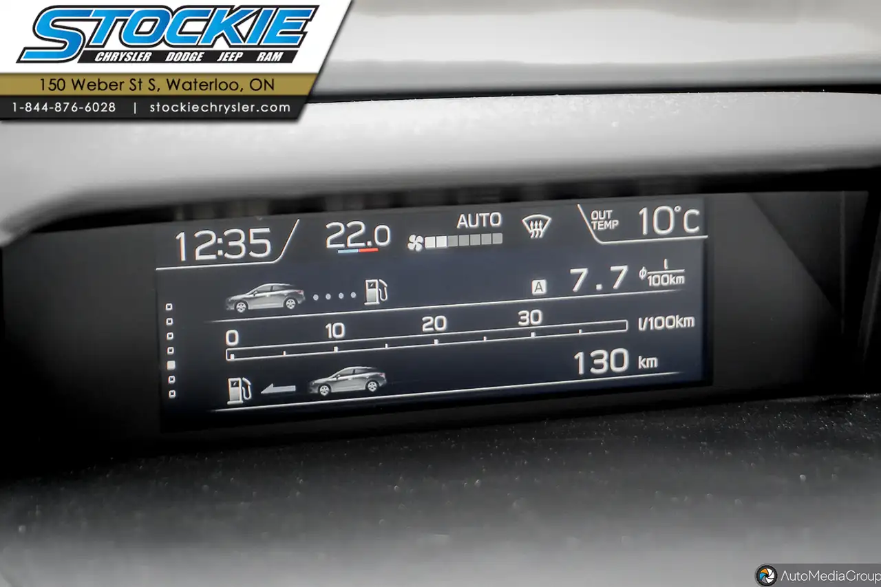 Subaru Impreza снимка Subaru Impreza