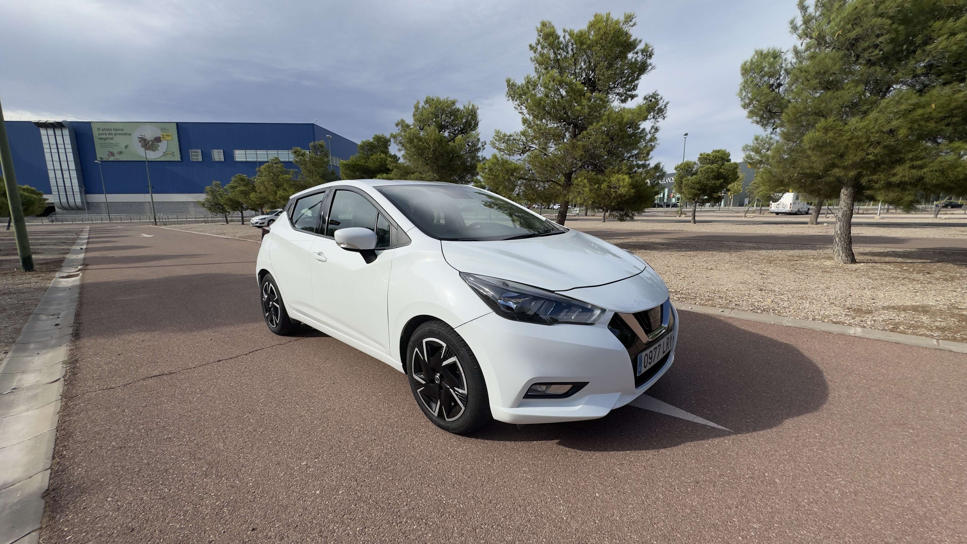 2016 Nissan MICRA