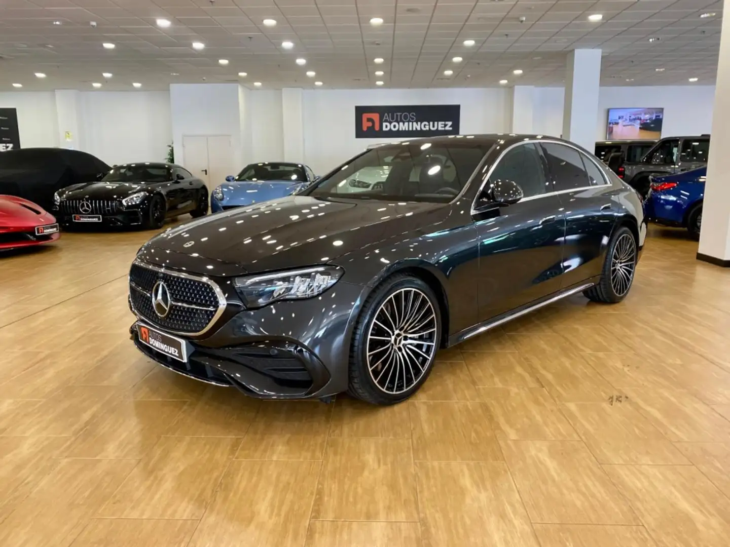 Mercedes-Benz E 220 220d 9G-Tronic Grau - 1