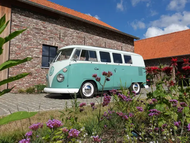 Volkswagen T1 Unieke versie met open dak (sambastructuur)