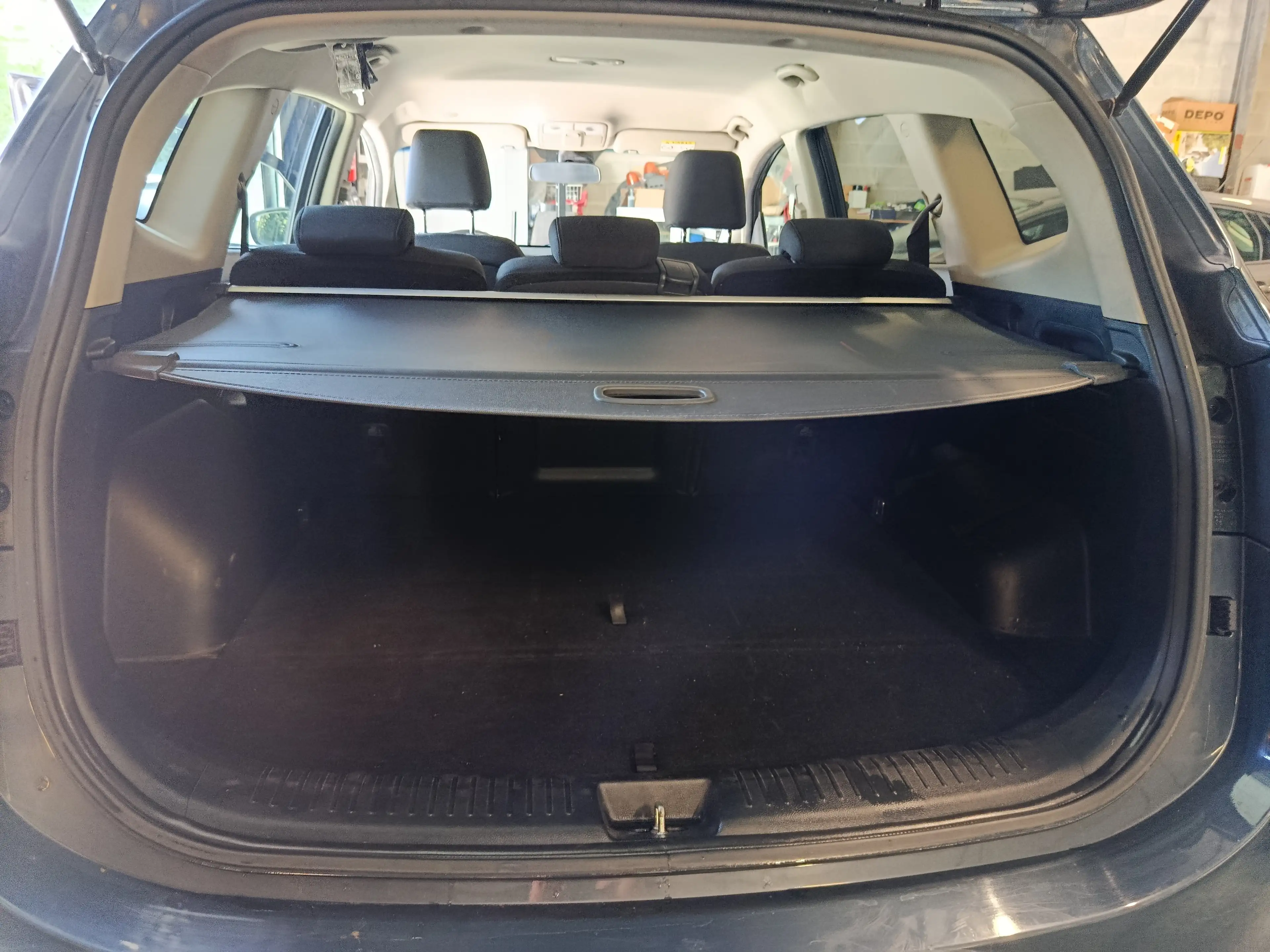 Kia Carens Carens 1.7 CRDI Sense — photo 10