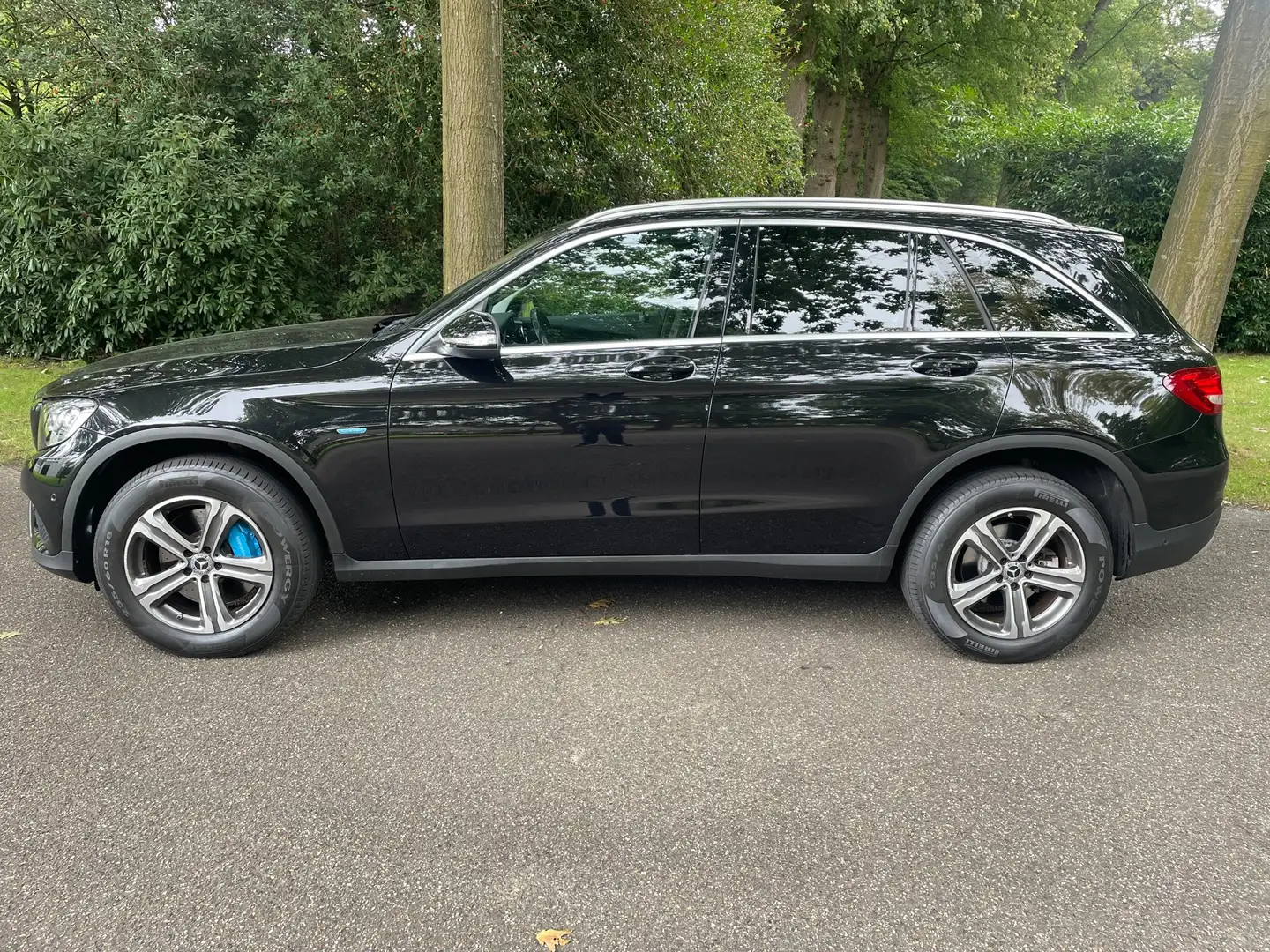 Mercedes-Benz GLC 350 350e 4MATIC Premium/ Afneembare Trekhaak/ Volledig Noir - 2