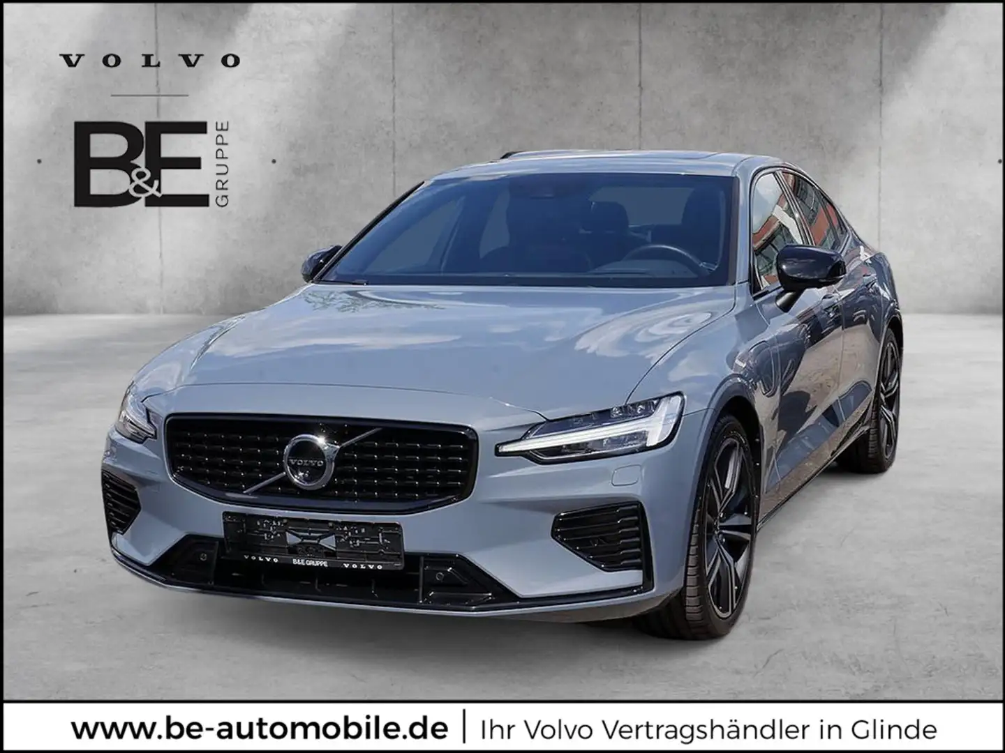 Volvo S60 T8 Twin Engine AWD R-Design LED PANO 360° Gris - 1