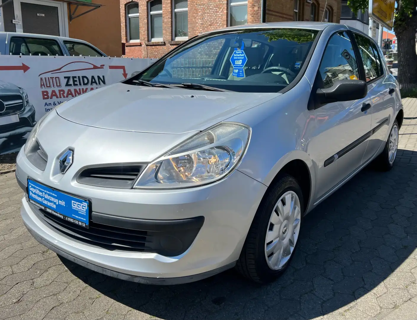 Renault Clio 1.2 16V Expression / TÜV/ Klima/ 1.Hand Gris - 1