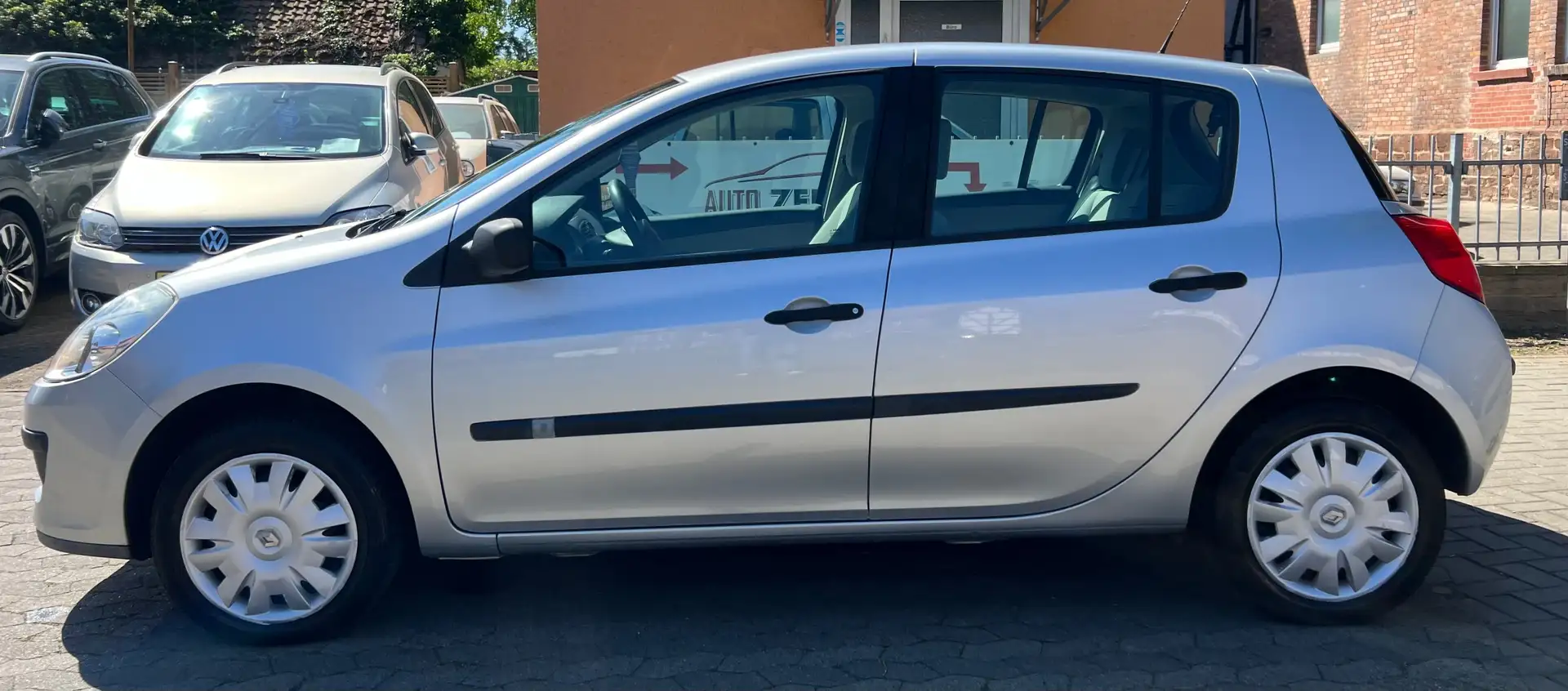 Renault Clio 1.2 16V Expression / TÜV/ Klima/ 1.Hand Gris - 2