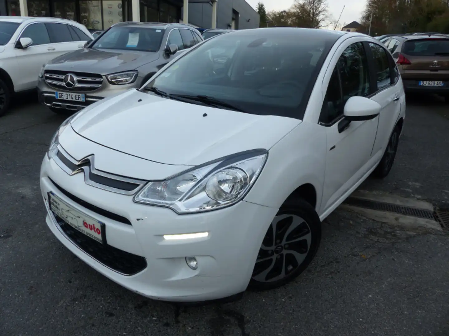 Citroen C3 1.4 HDI70 EXCLUSIVE Blanc - 1
