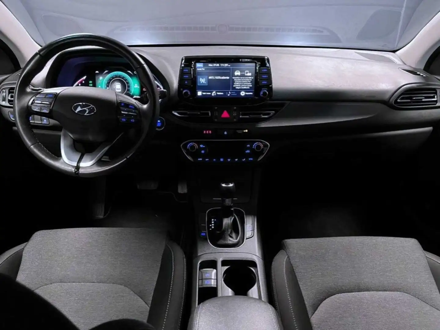 Hyundai i30 Wagon 1.6 CRDi 136 CV iMT 48V Prime Чорний - 1