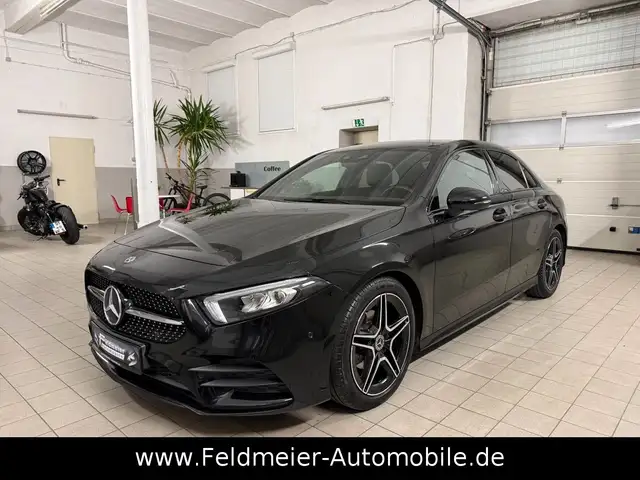 Mercedes-Benz A 180 AMG*Limousine*Night*Kamera*MBUX*Kamera*18"
