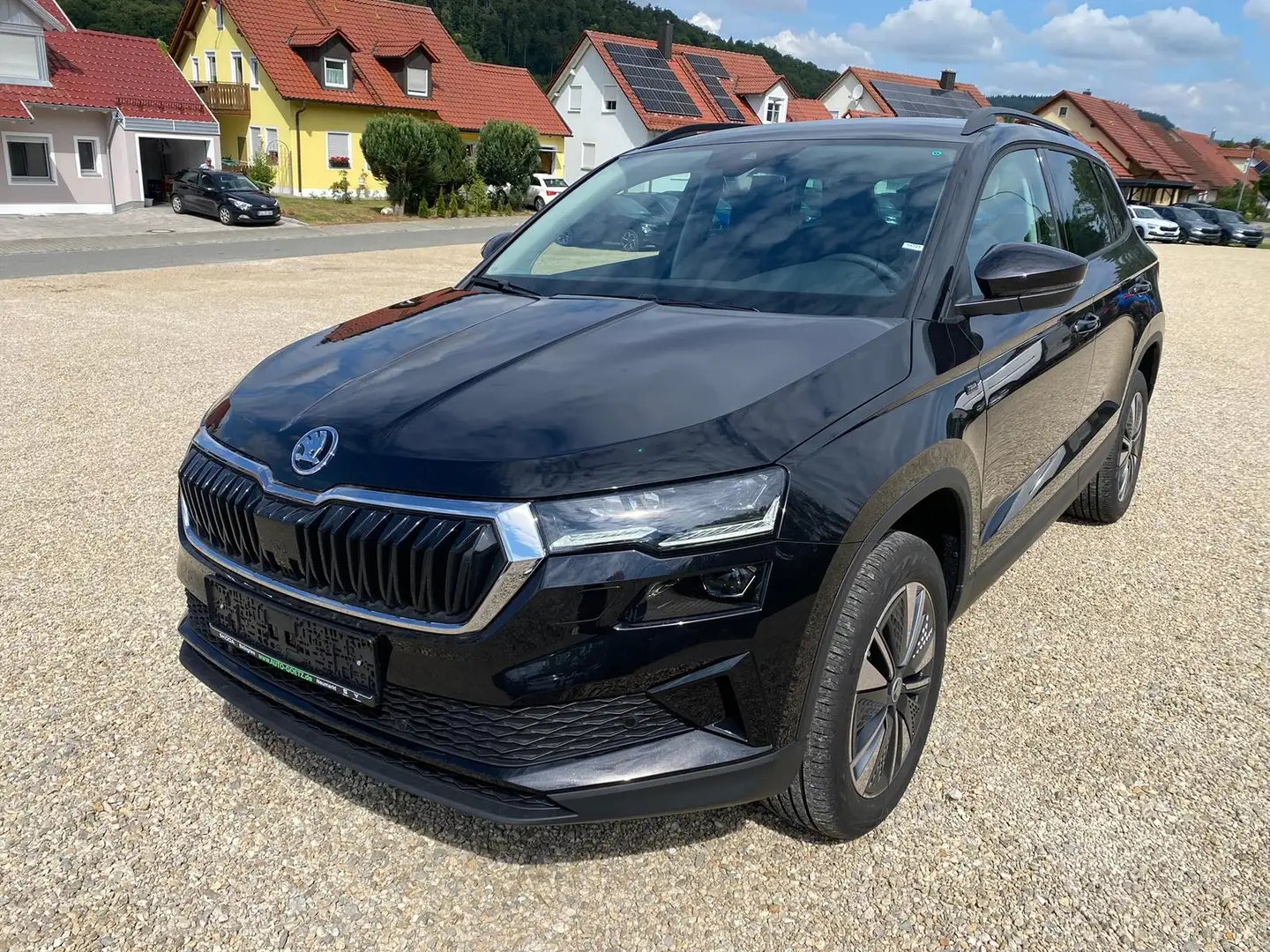 Skoda Karoq Tour DSG AHK*Navi*Matrix*ACC*Kamera*Blind-Spot*ele Zwart - 2