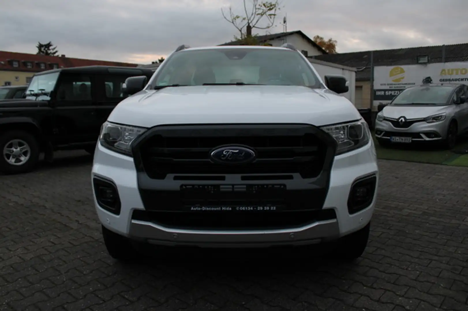 Ford Ranger Wildtrak 4x4 Doka *STHZ*Rollo* Weiß - 2