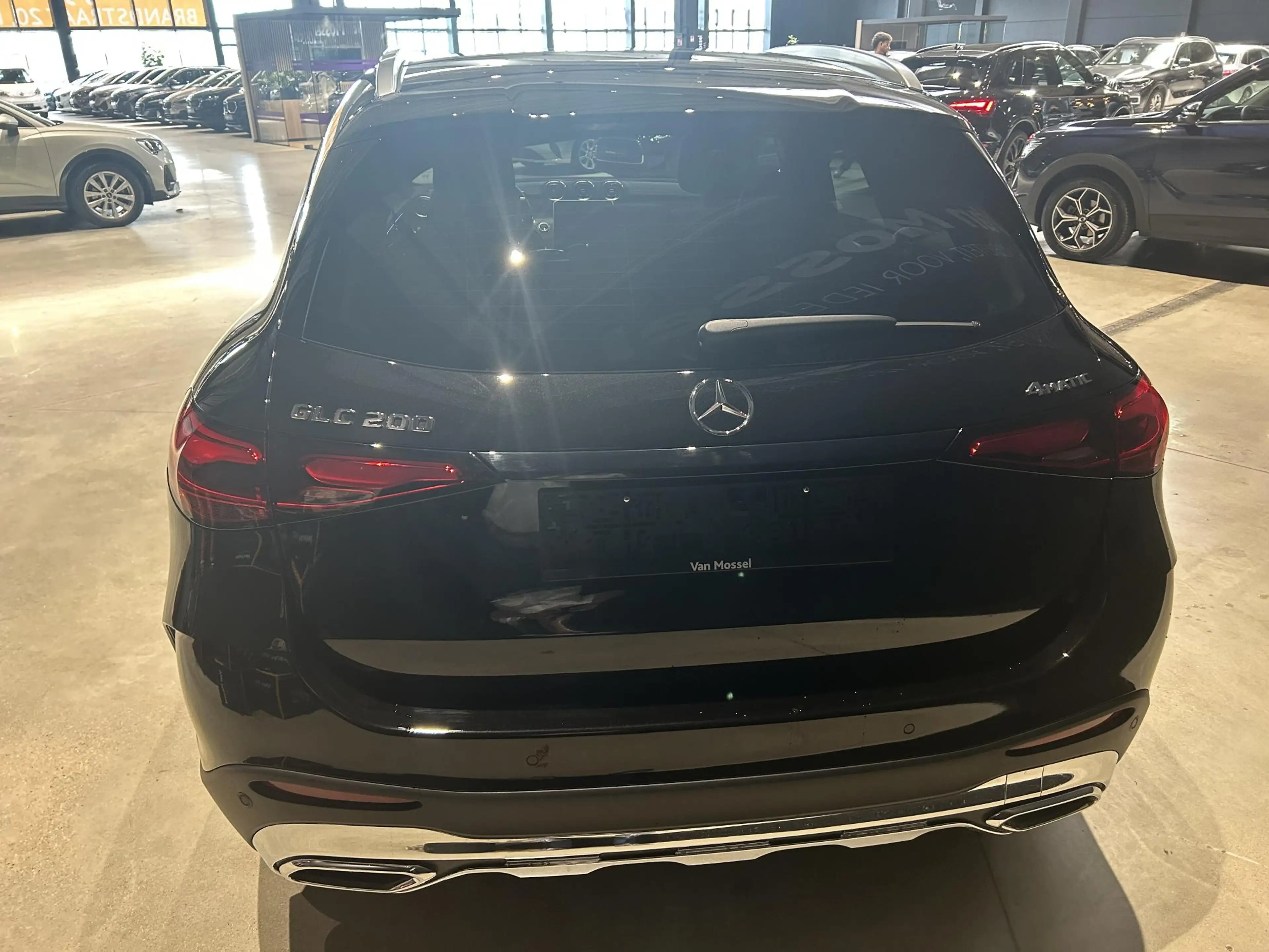 Mercedes-Benz GLC 200 GLC 4MATIC Star Edition NAVI | CARPLAY | LEDER | S — photo 4
