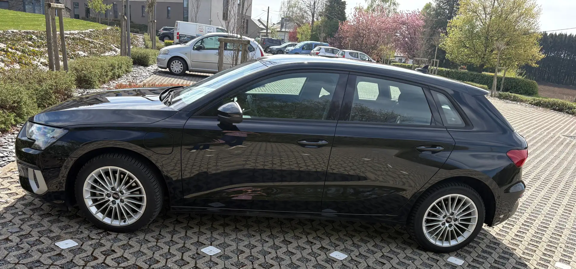 Audi A3 A3 Sportback 40 TFSI e Advanced S tronic Noir - 2