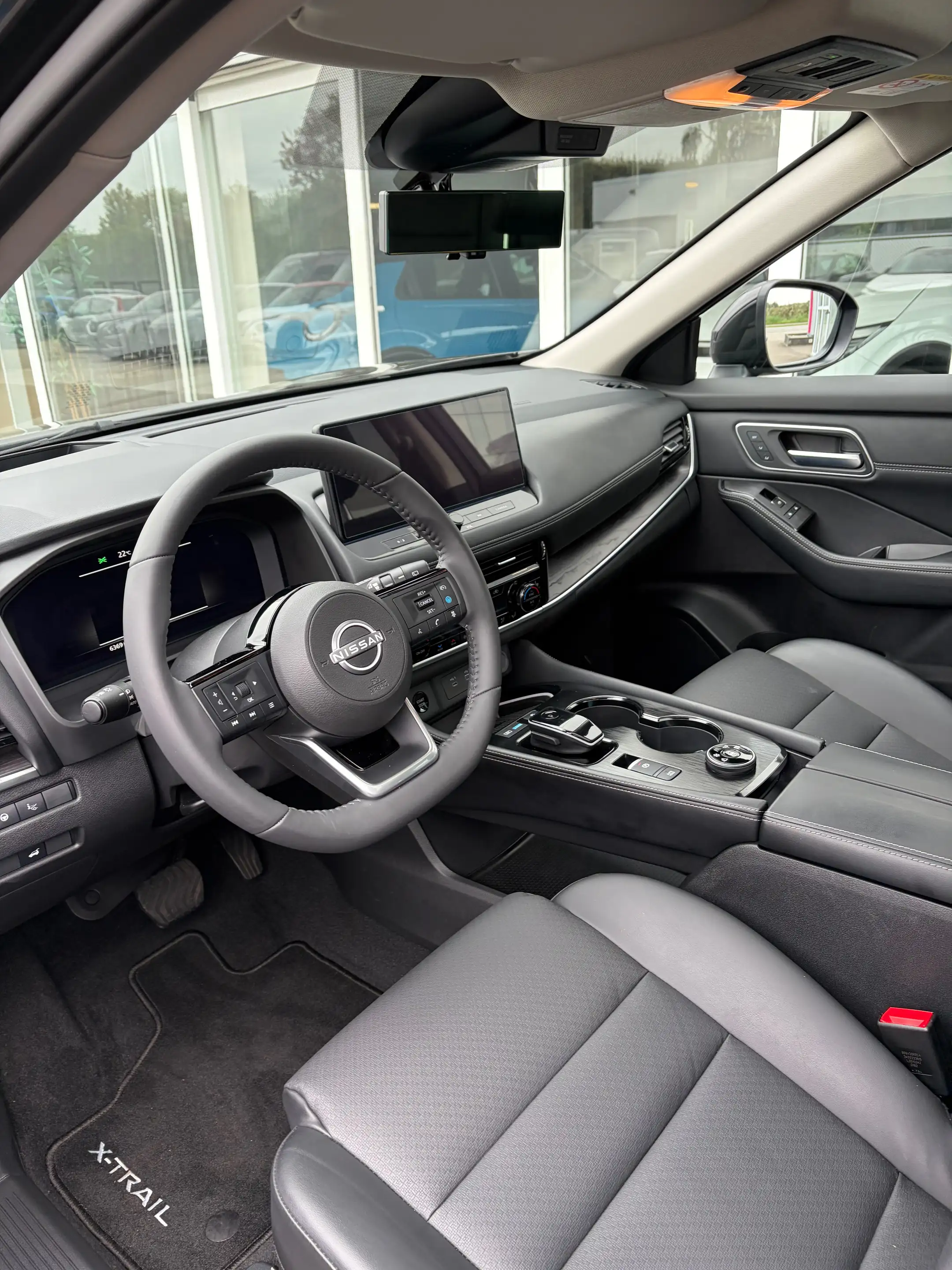 Nissan X-Trail X-Trail 1.5 e-Power e-4ORCE 4WD Tekna + Glass roof — photo 4