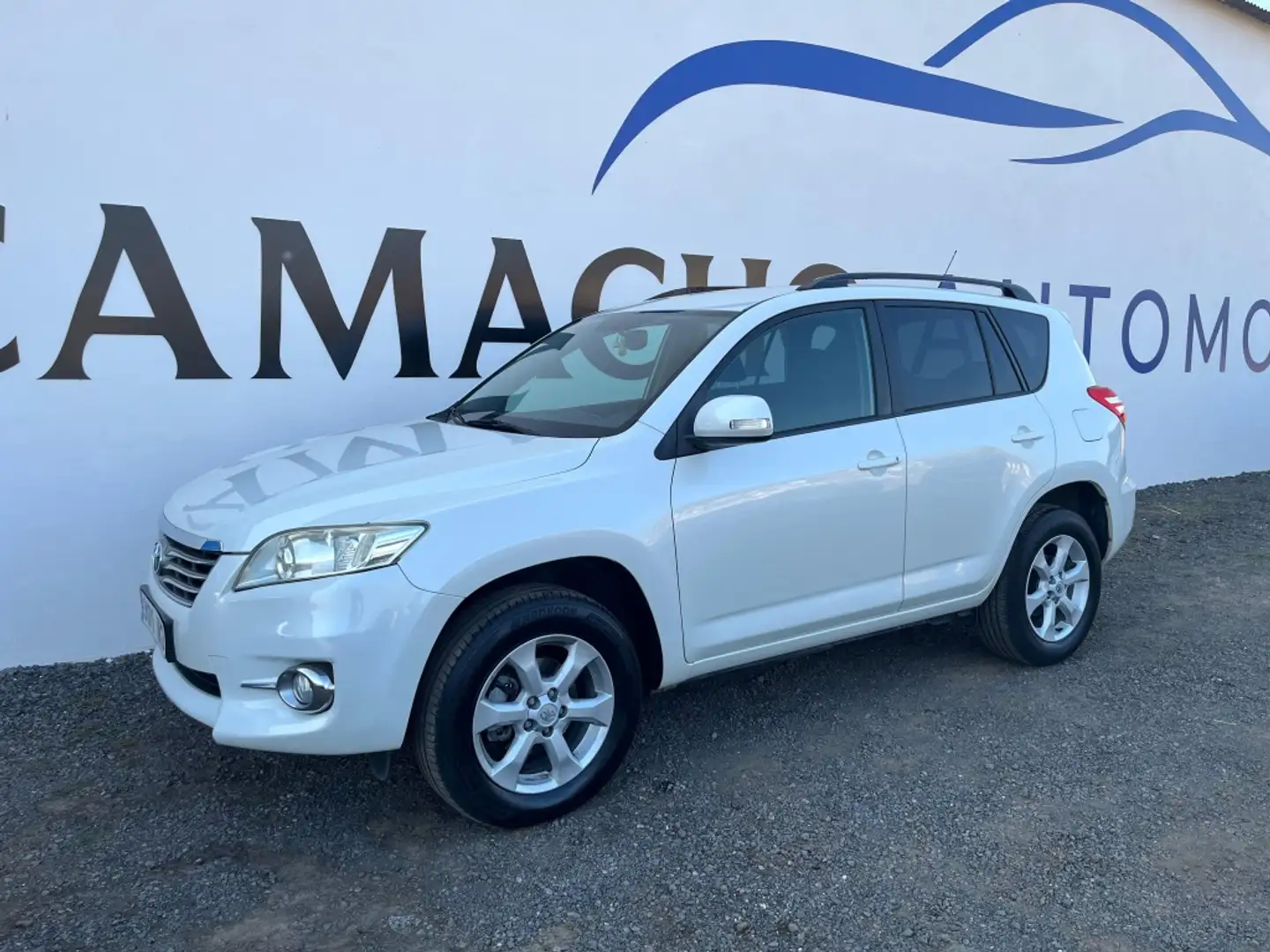 Toyota RAV 4 2.2D-4D Advance 4x2 Blanco - 2