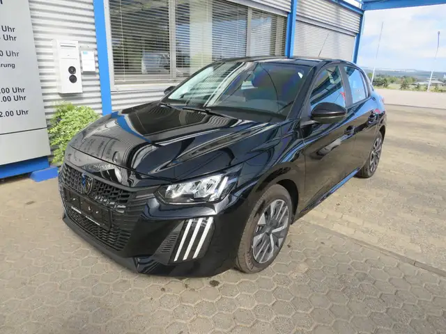 Peugeot 208 view 3