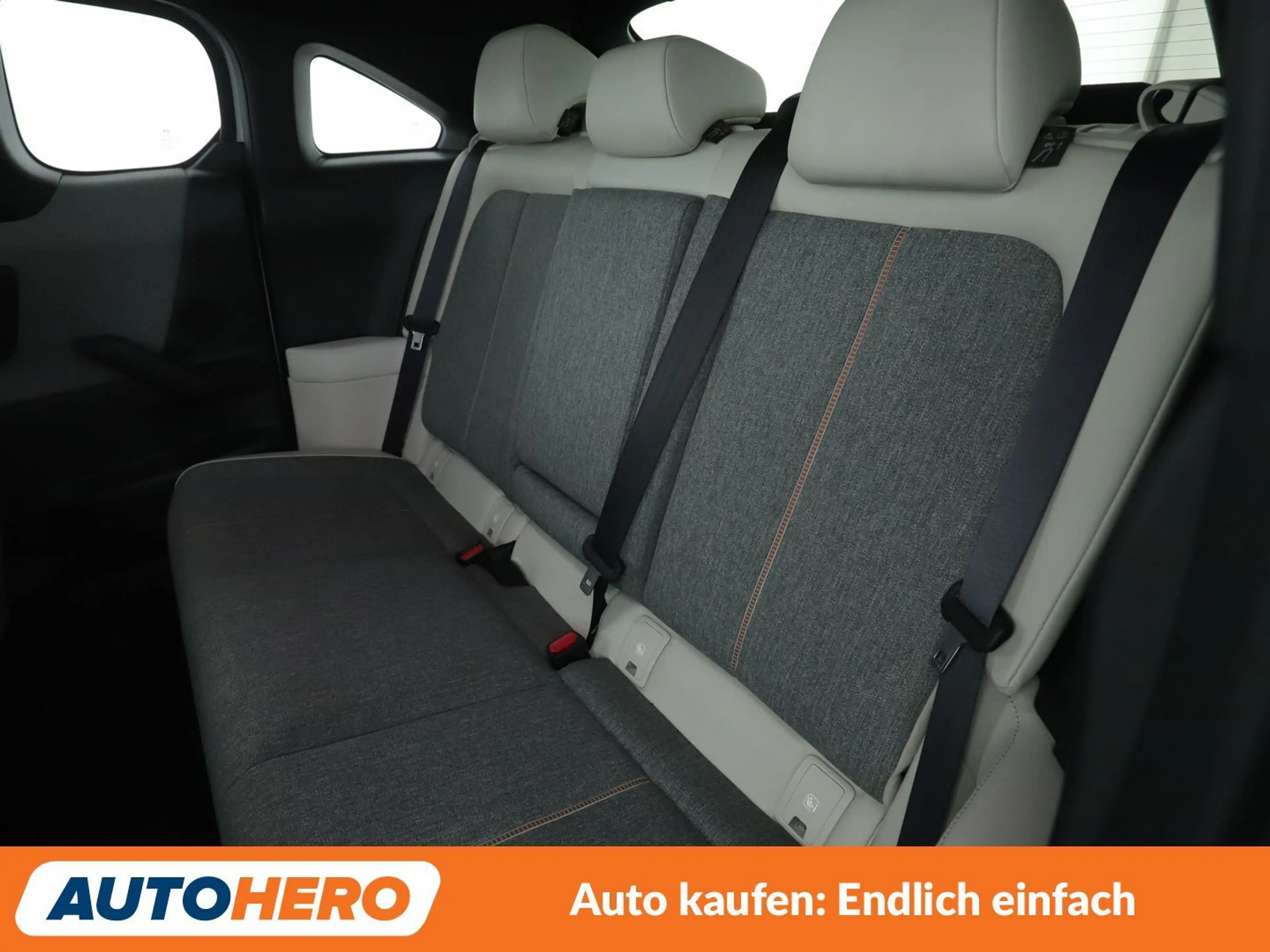 Mazda MX-30 electric drive 107 kW First Edition Aut.*NAVI* — photo 14