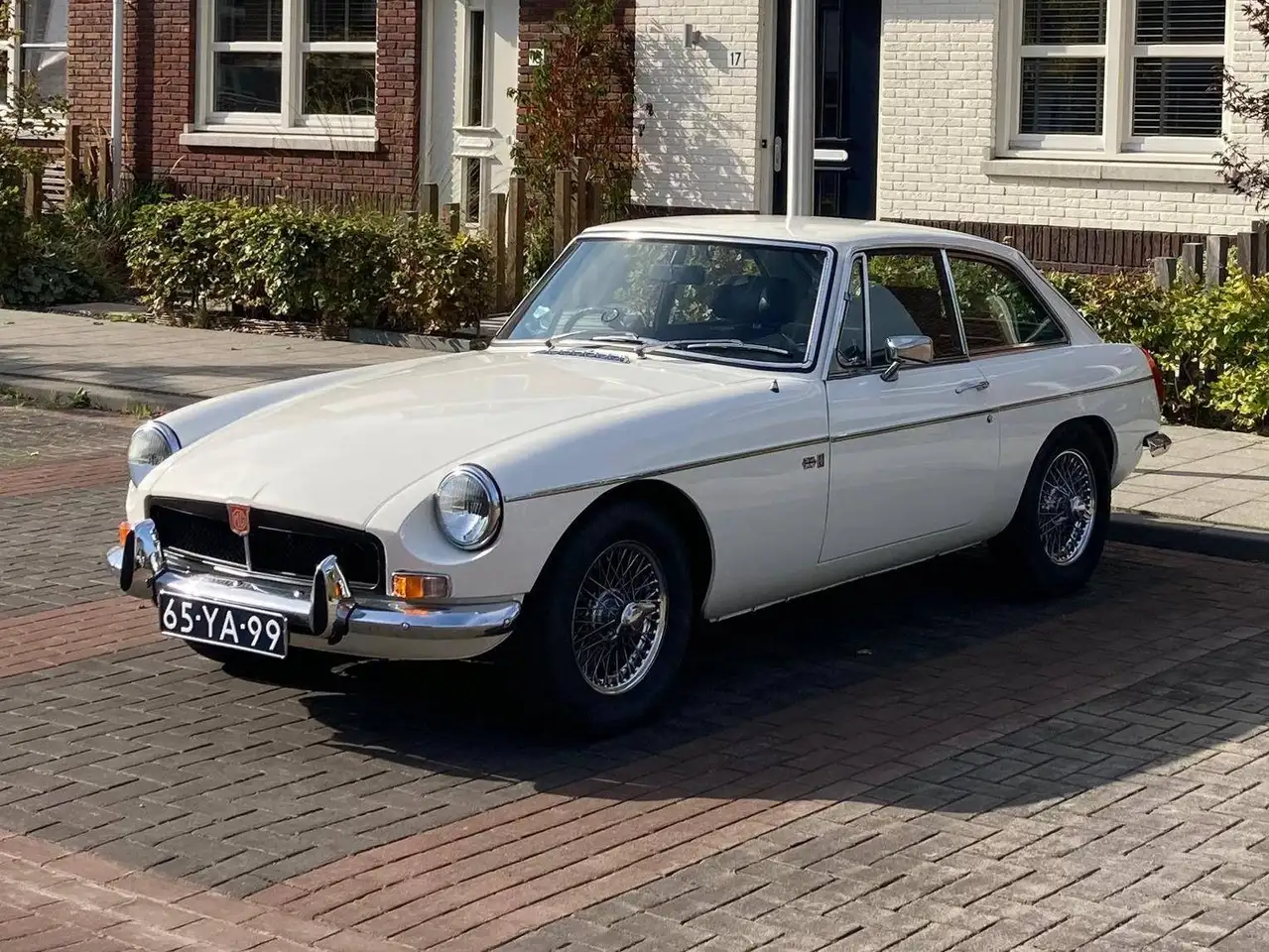 MGB GT, foto 1