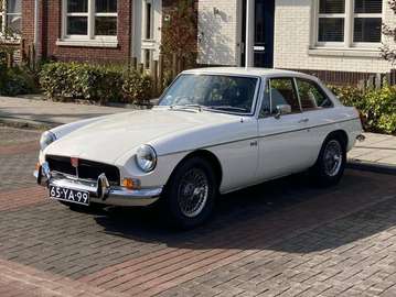 MGB GT