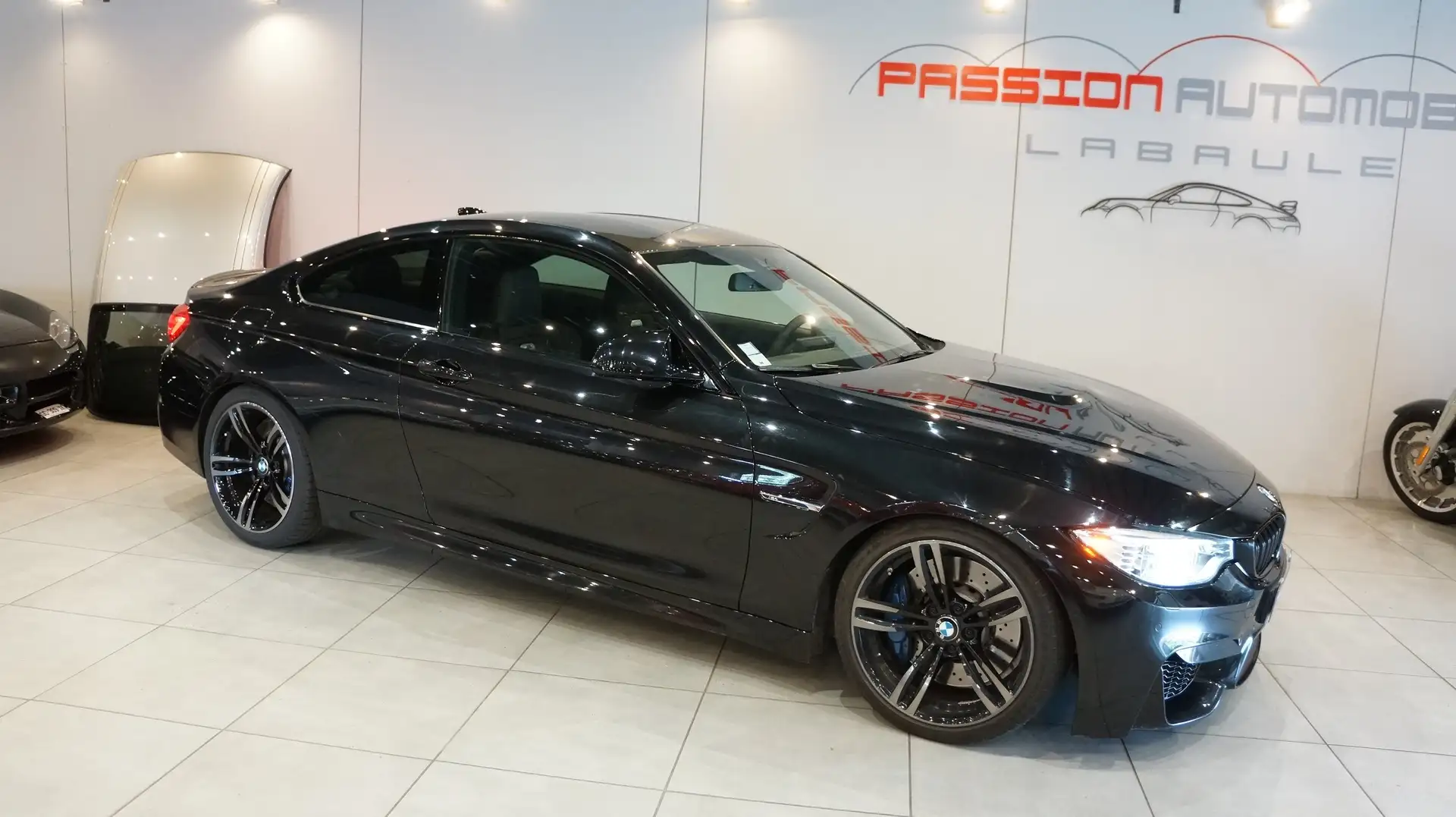 BMW M4 DKG 05-2015, 131500km, Negro - 2