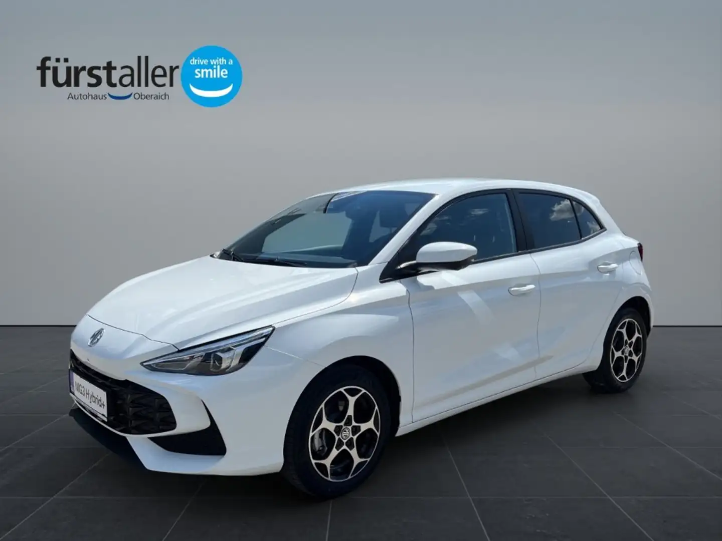 MG MG3 1,5 HEV Luxury Weiß - 1