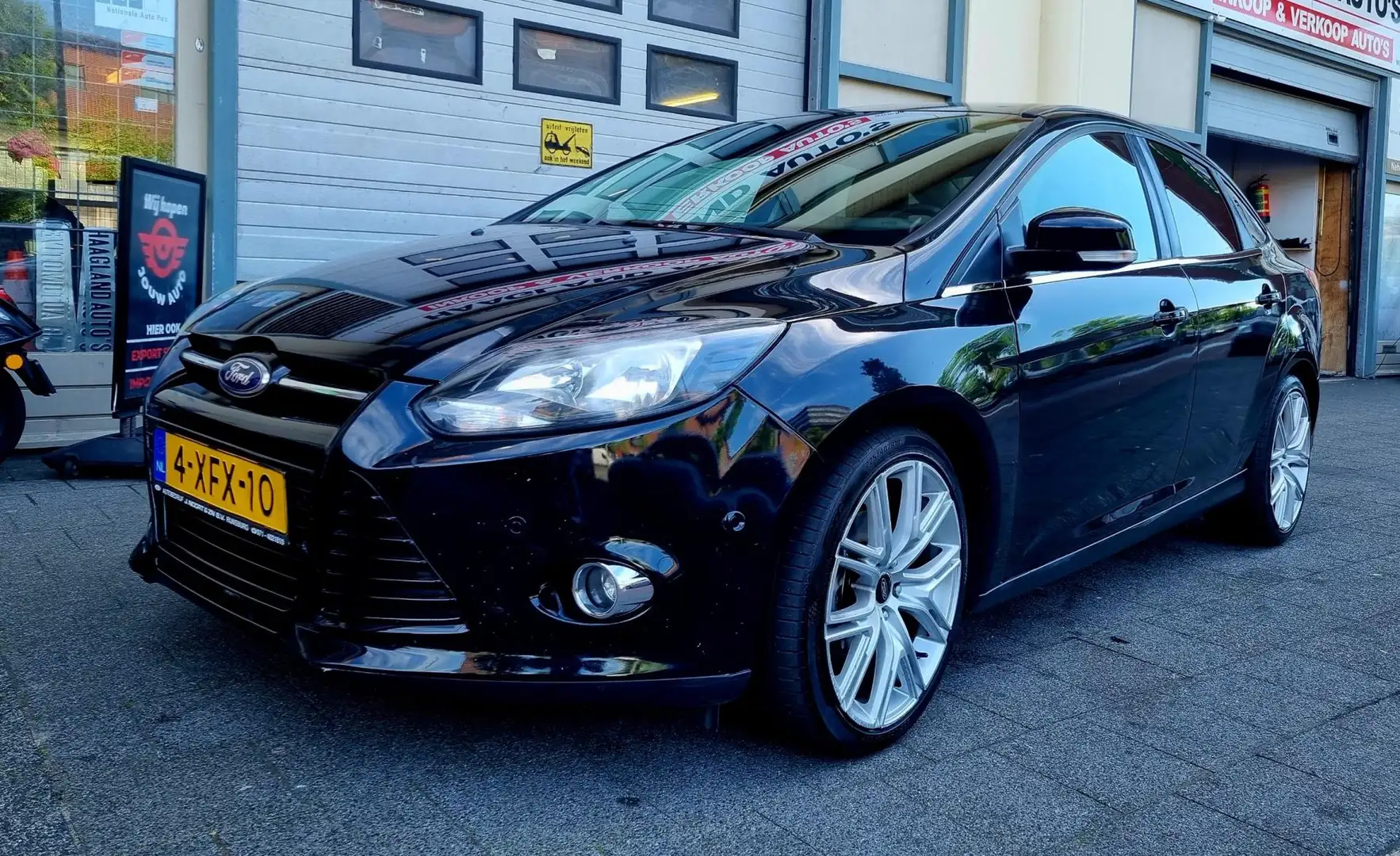 Ford Focus 1.0 EcoBoost Edition Plus Navi Pdc Keyless Noir - 2