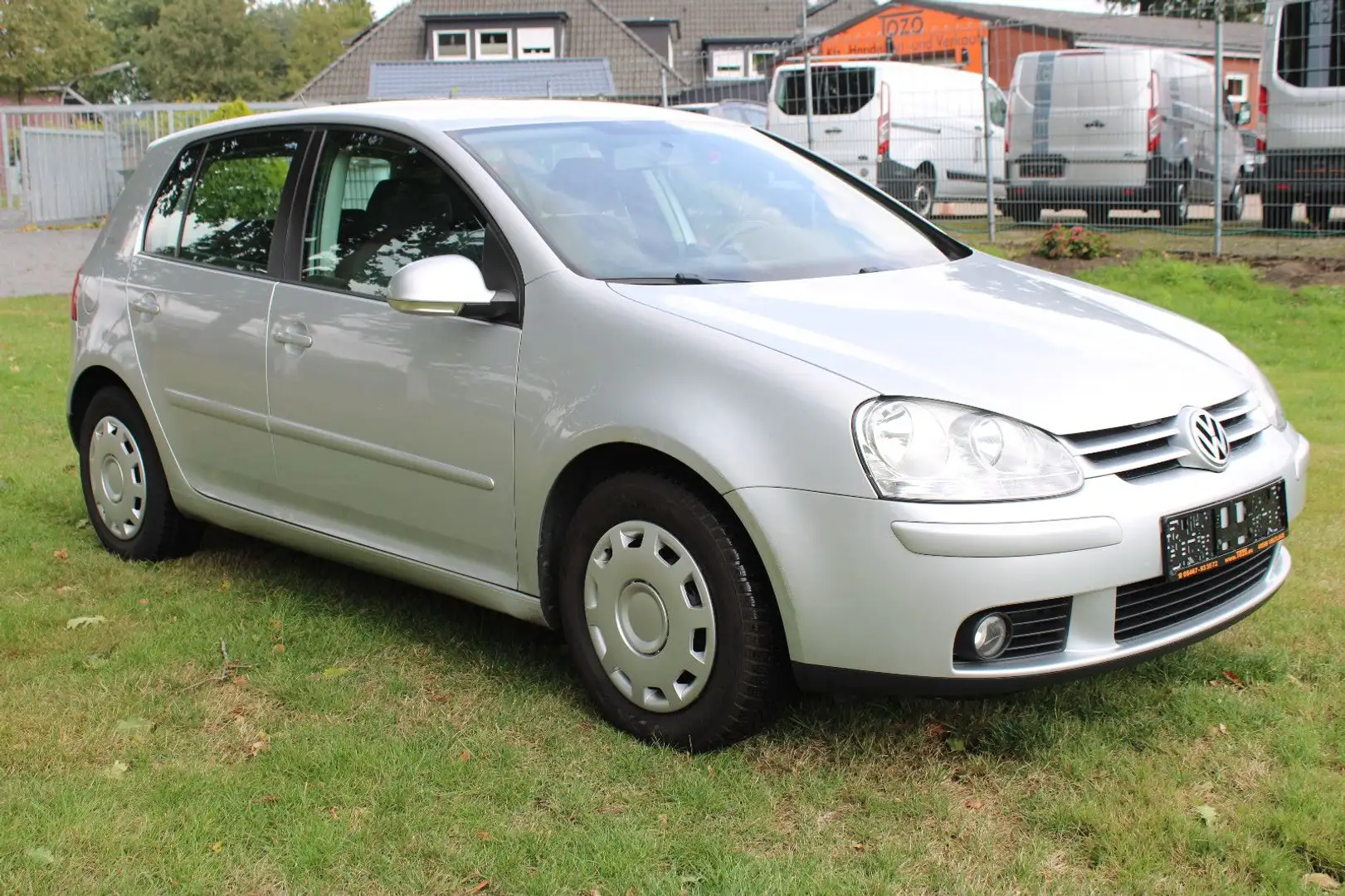 Volkswagen Golf V Lim. Comfortline Grau - 2