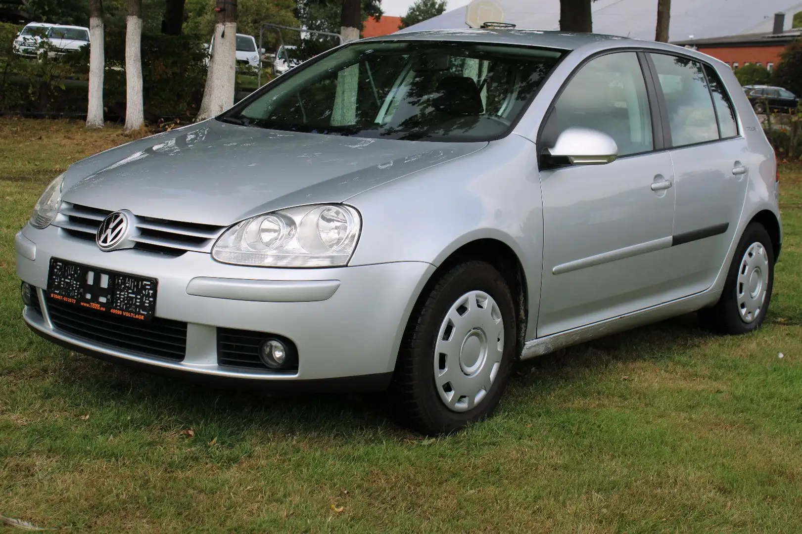 Volkswagen Golf V Lim. Comfortline Grau - 1