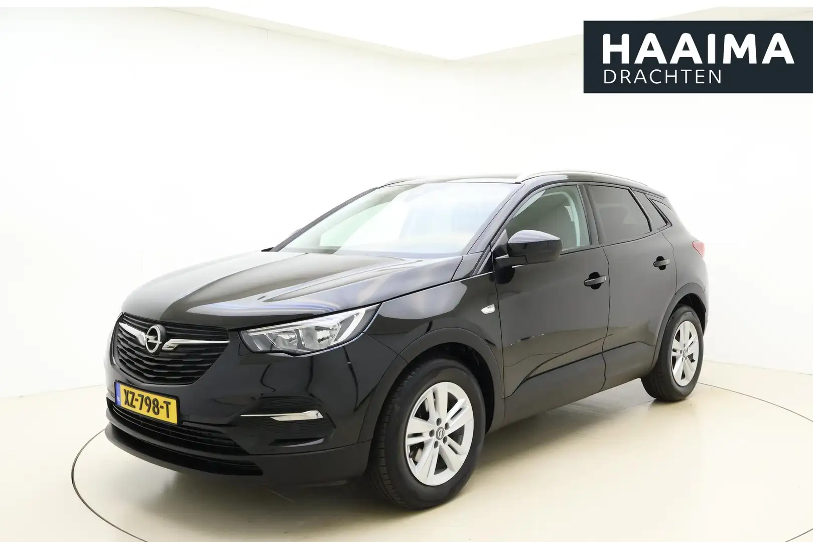 Opel Grandland X 1.2 Turbo Business + | Navigatie pakket | Climate Zwart - 1