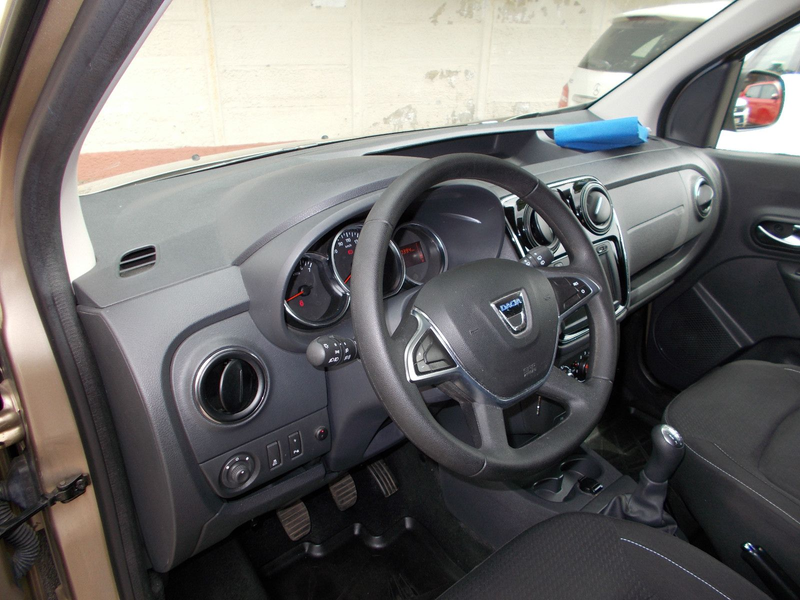 Dacia Dokker SCe *NAVI*KLIMA*SHZ*PDC*CAM*AHZV*1.Hand* — photo 11
