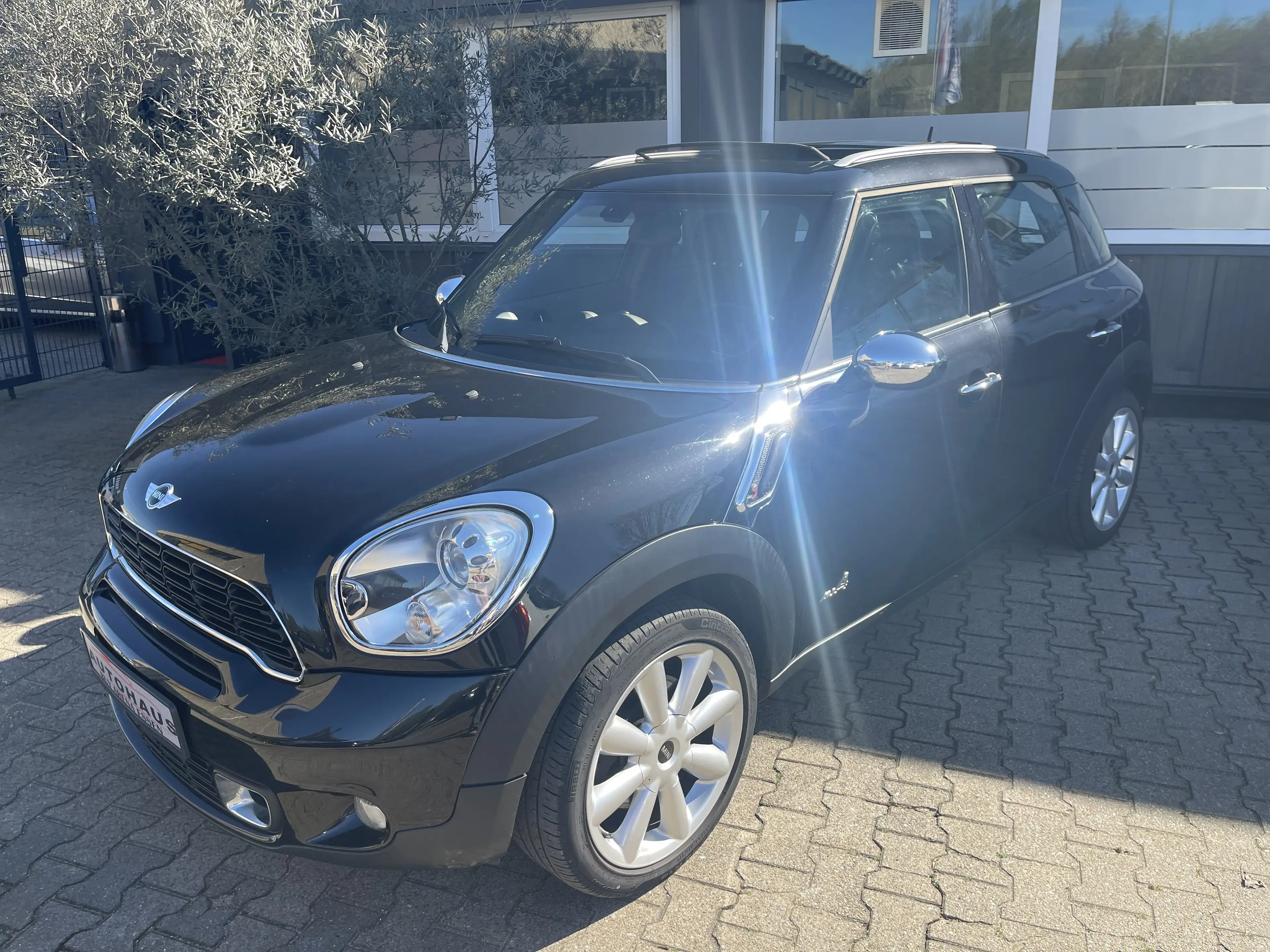 MINI Cooper S Countryman All4 Chili Panorama Navi Xenon Leder Schwarz Top — photo 14