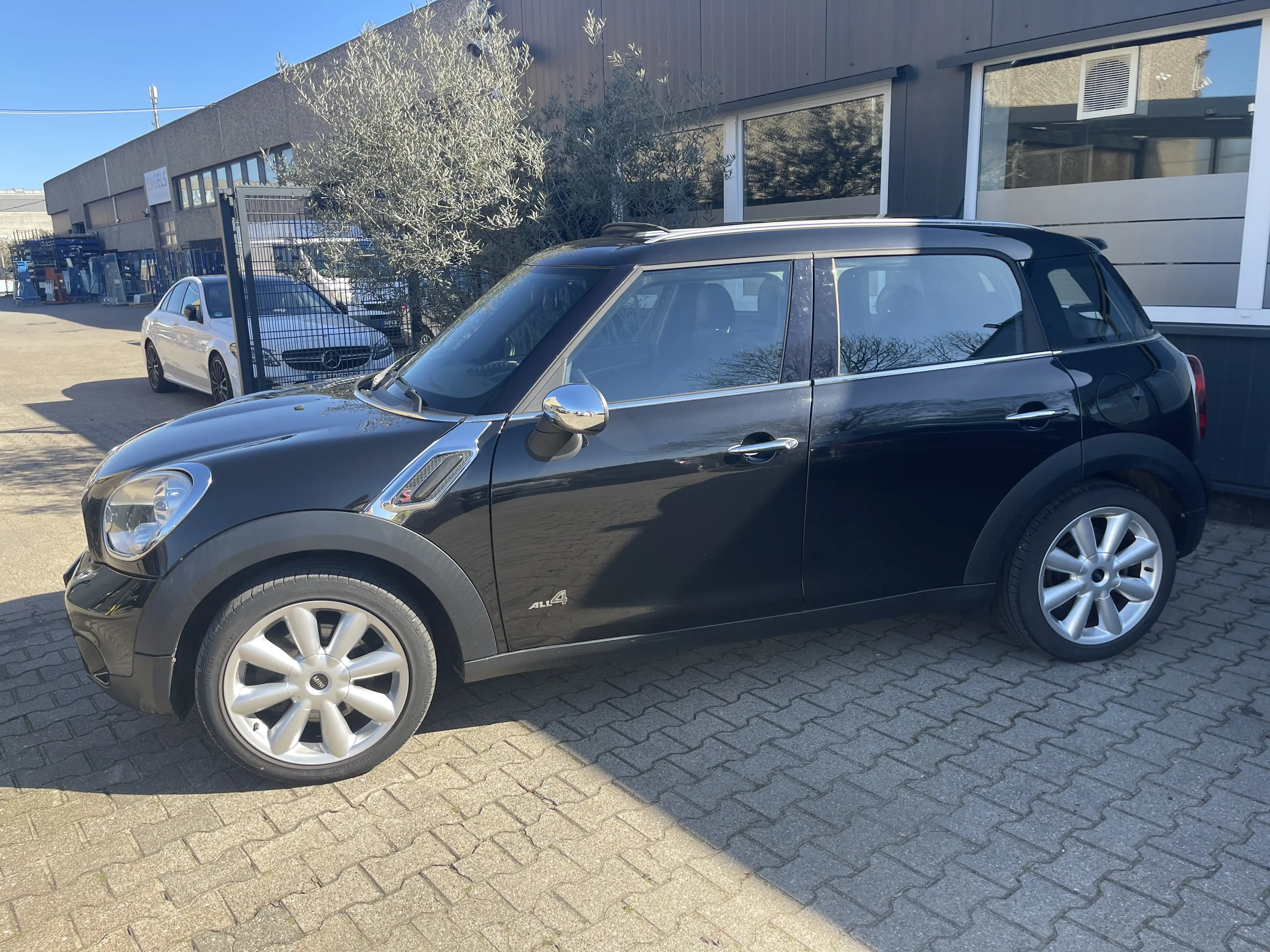 MINI Cooper S Countryman All4 Chili Panorama Navi Xenon Leder Schwarz Top — photo 7