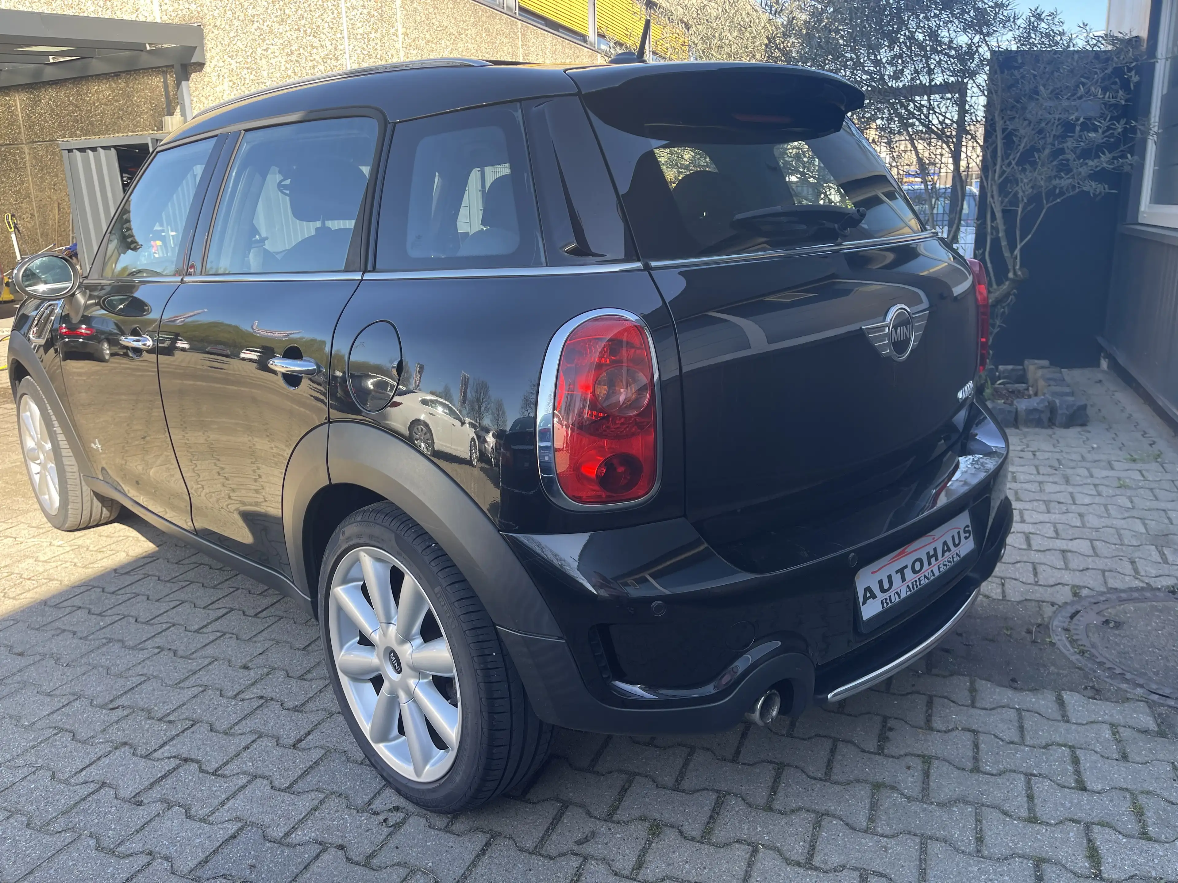MINI Cooper S Countryman All4 Chili Panorama Navi Xenon Leder Schwarz Top — photo 9