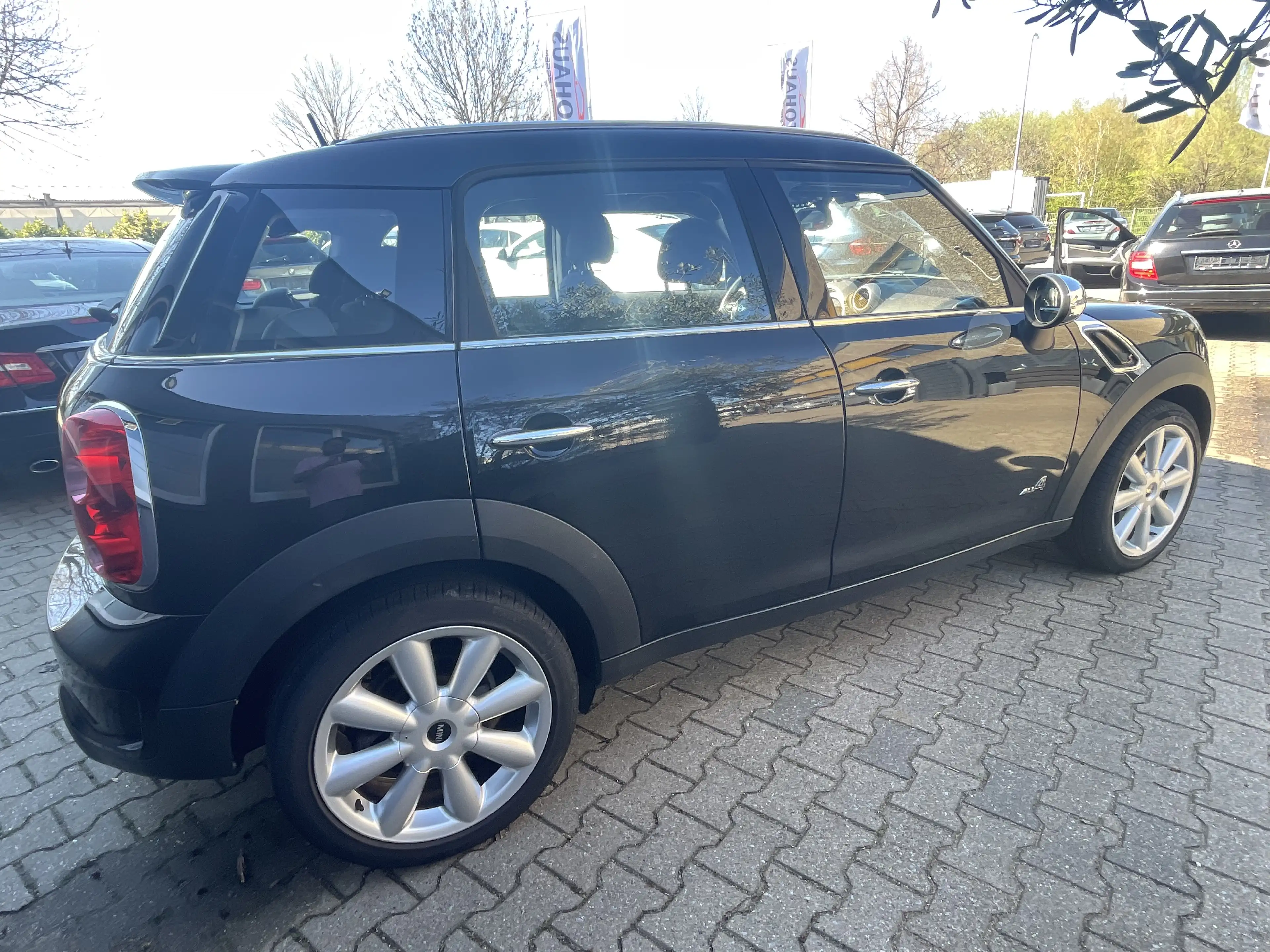 MINI Cooper S Countryman All4 Chili Panorama Navi Xenon Leder Schwarz Top — photo 10