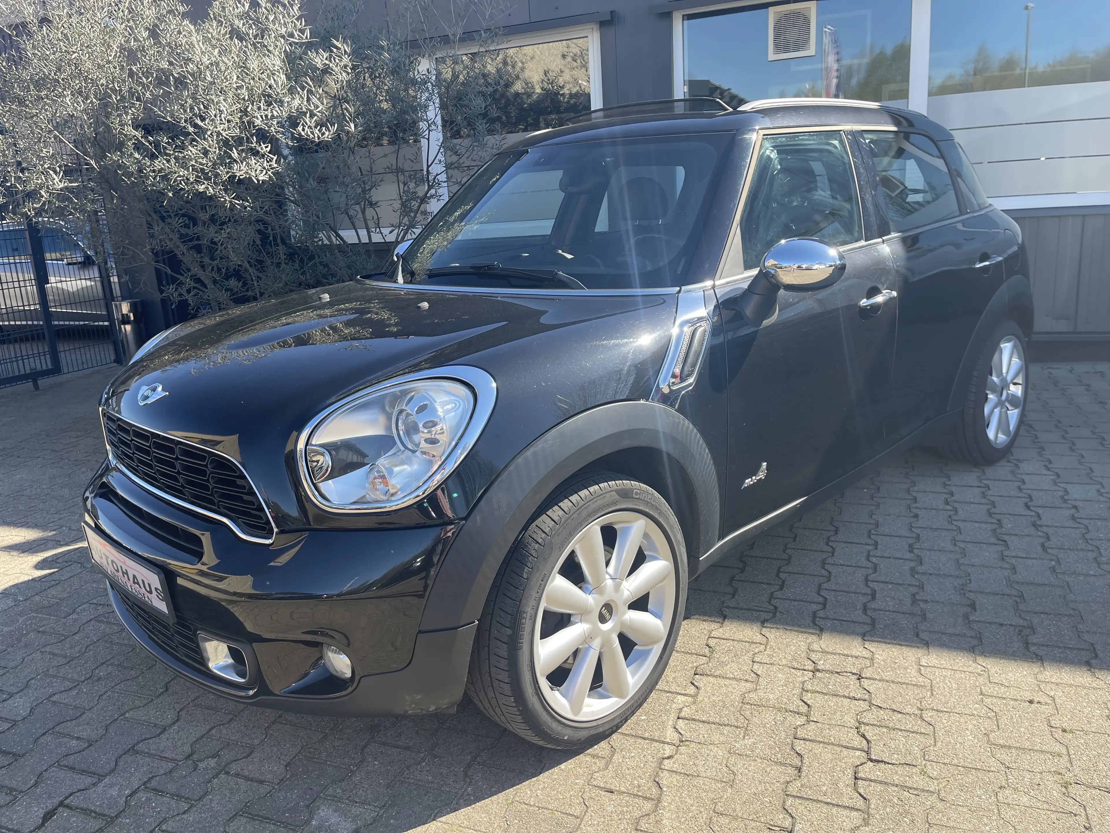 MINI Cooper S Countryman All4 Chili Panorama Navi Xenon Leder Schwarz Top — photo 5