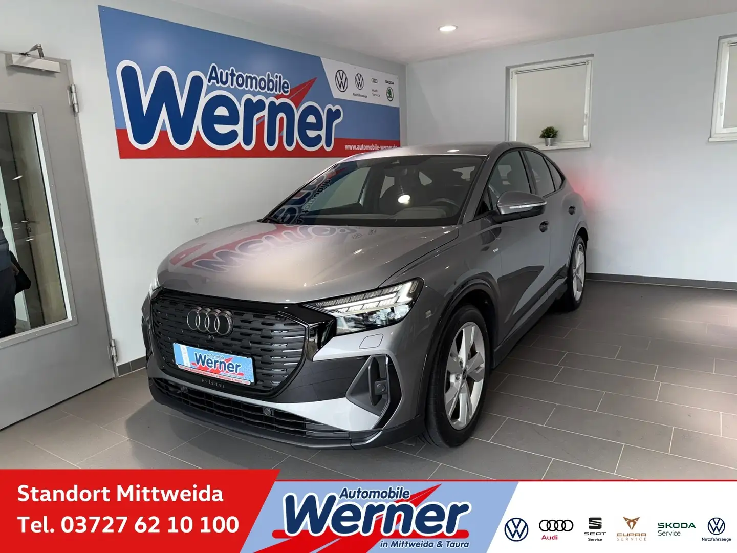 Audi 40 e-tron S-Line MatrixLED Navi Grau - 1