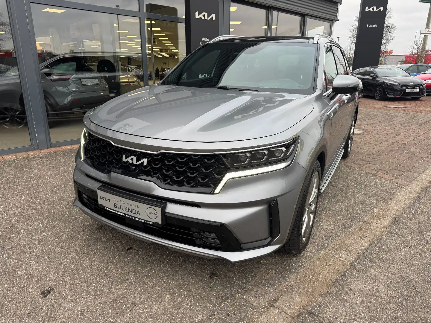 Kia Sorento Platinum AWD DCT8 Grau - 2