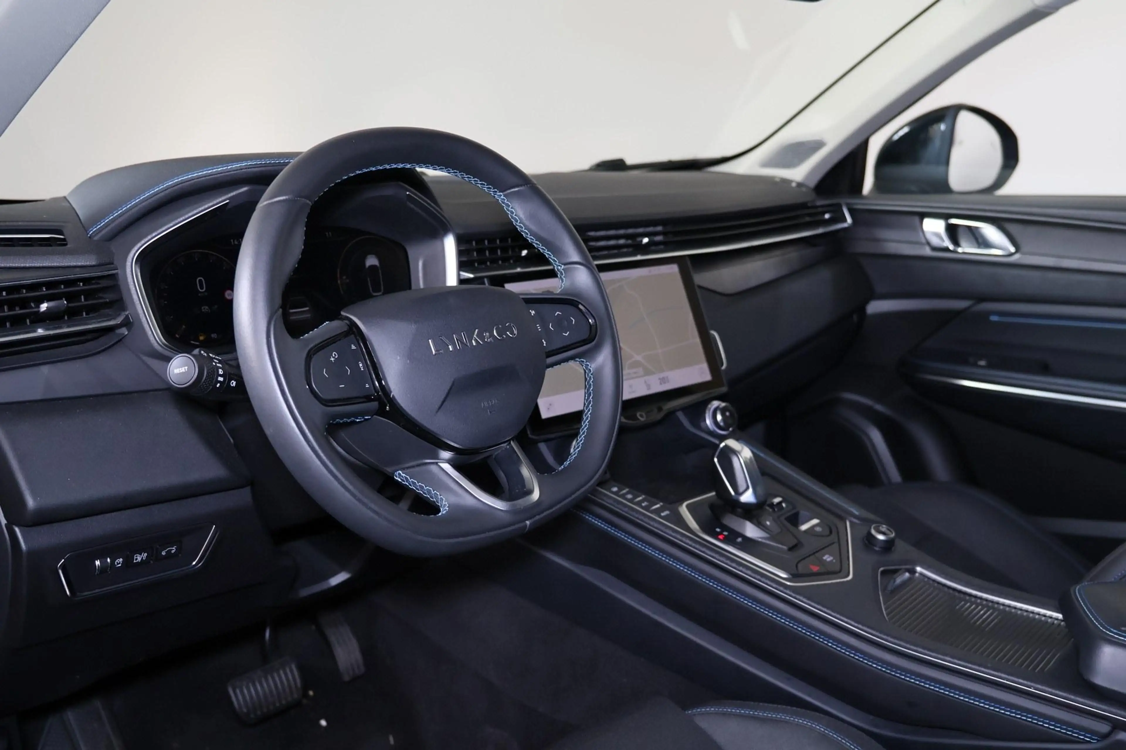 Lynk & Co 01 1.5 - Panorama/schuifdak - Adaptieve Cruise contro — photo 12
