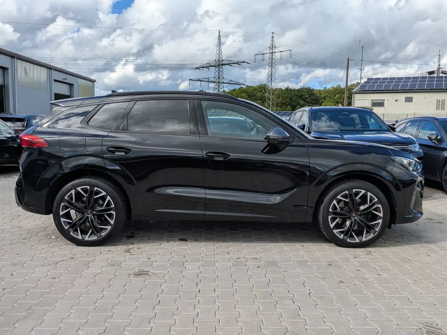 CUPRA Terramar 2.0 TSI 4D VZ HUD*MATRIX*PANO*DCC*20" Schwarz - 2