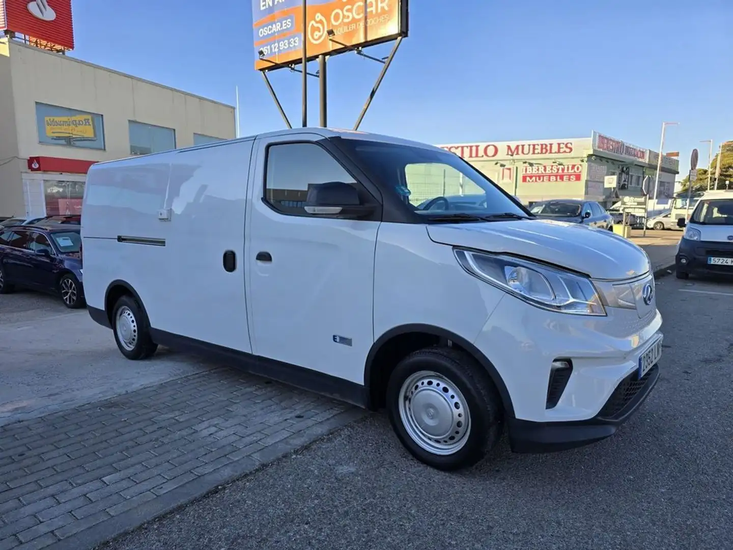 Maxus eDeliver 3 LWB 53 kWh Wit - 1