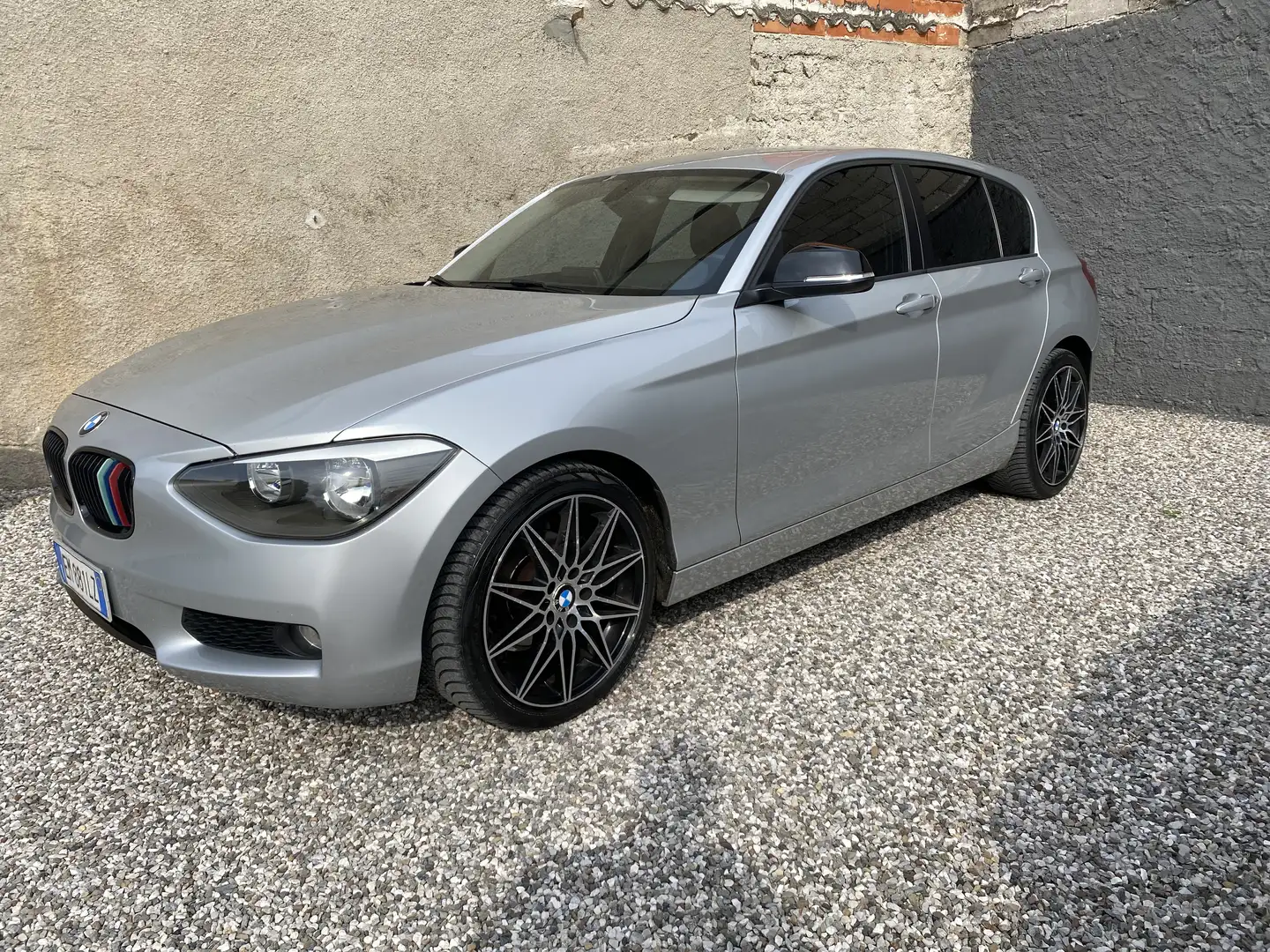 BMW 116 116d 5p Unique - 1