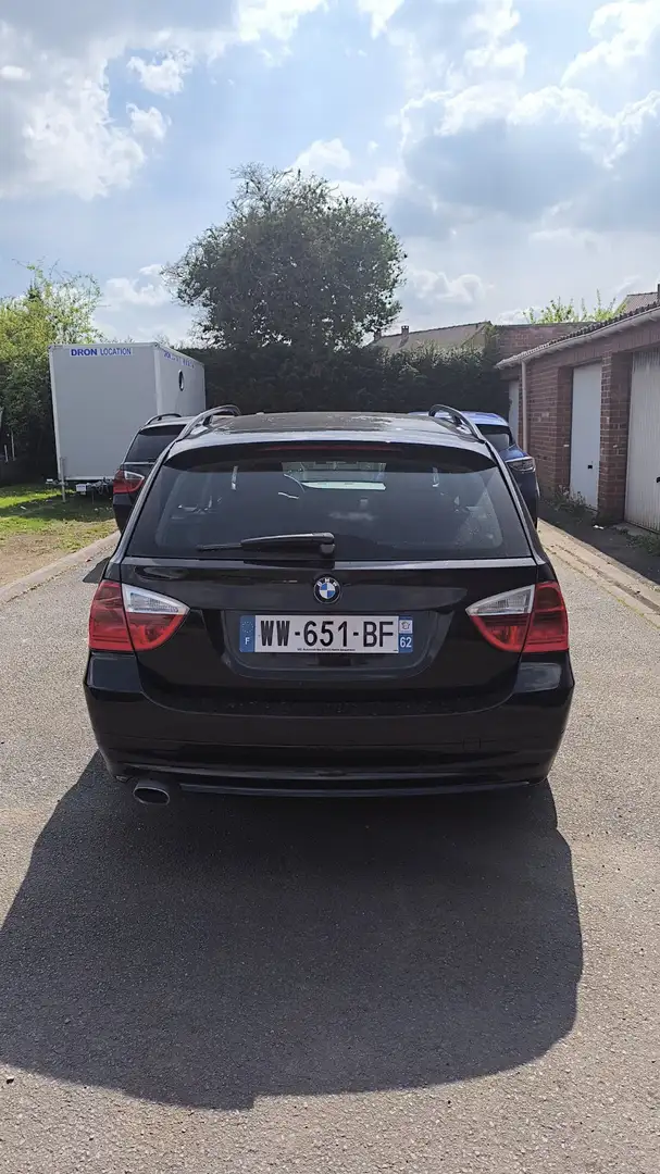 BMW 318 Touring 318d 143ch Confort - 2
