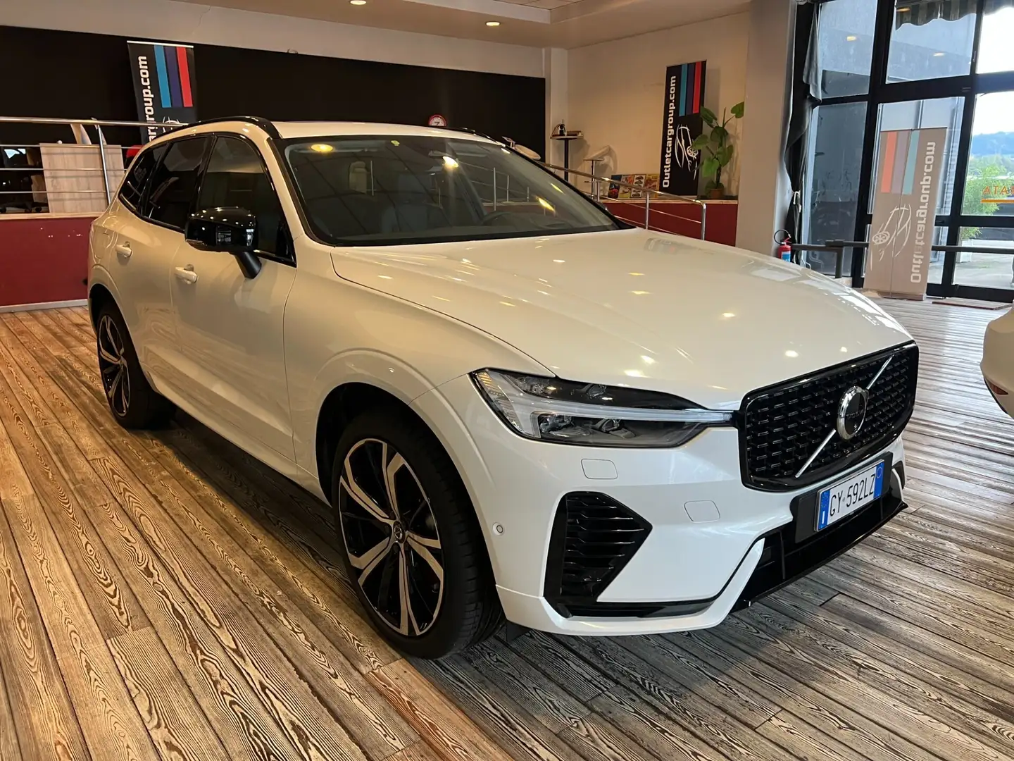 Volvo XC60 T6 Plug-in hybrid AWD/DA RIPRISTINARE ! Bianco - 1