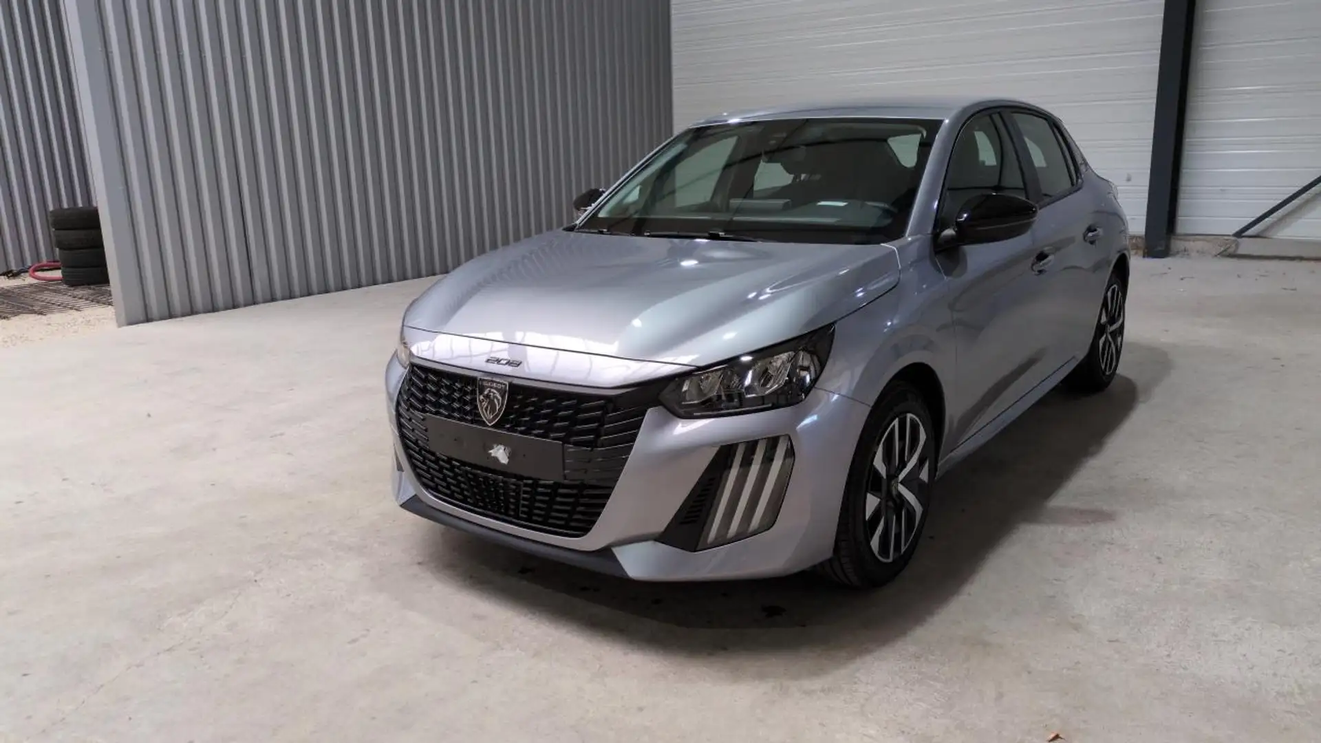 Peugeot 208 Hybrid 100 e-dcs6 style Grigio - 2