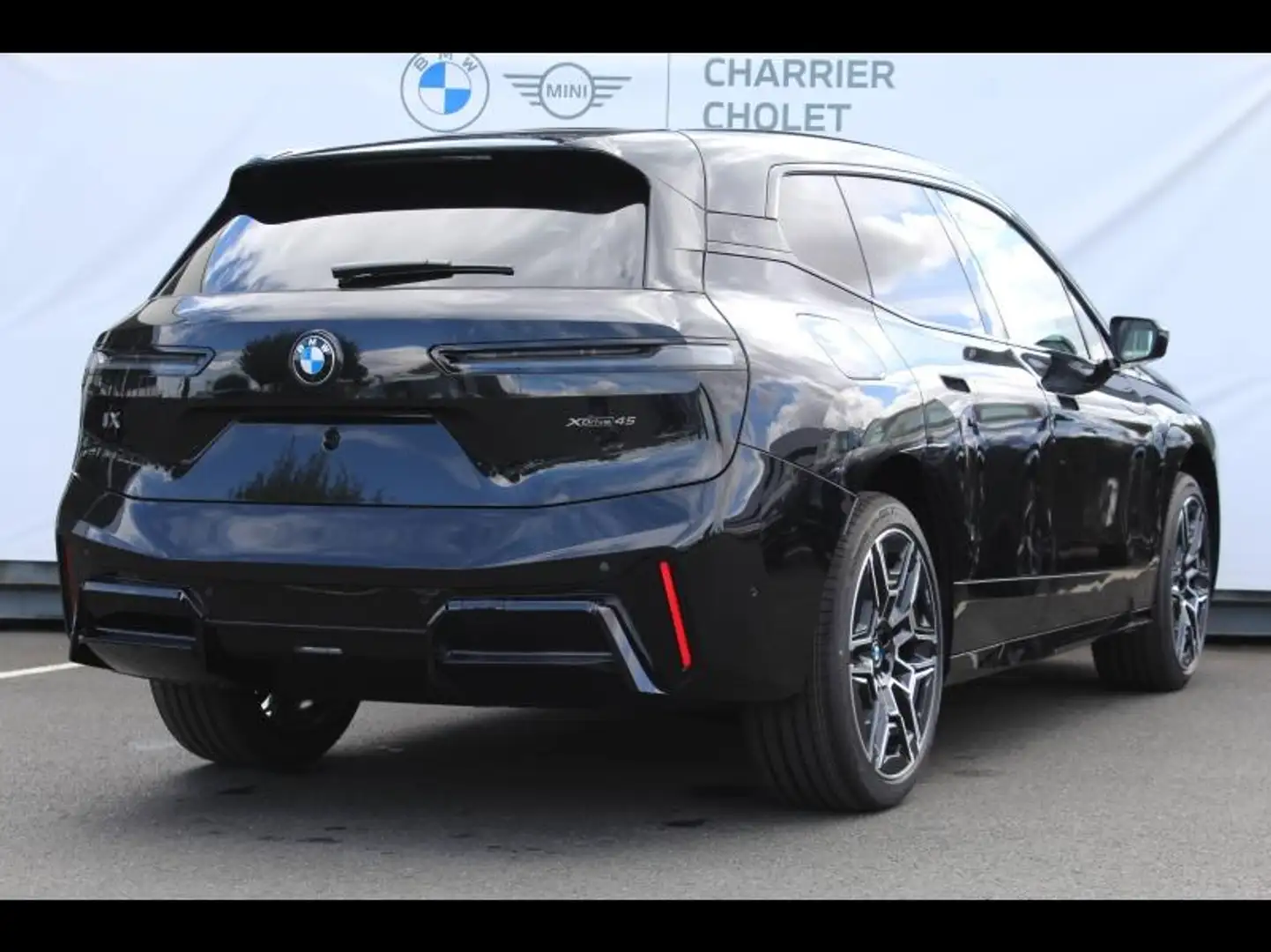 BMW 540 xDrive45 408ch M Sport Negru - 2